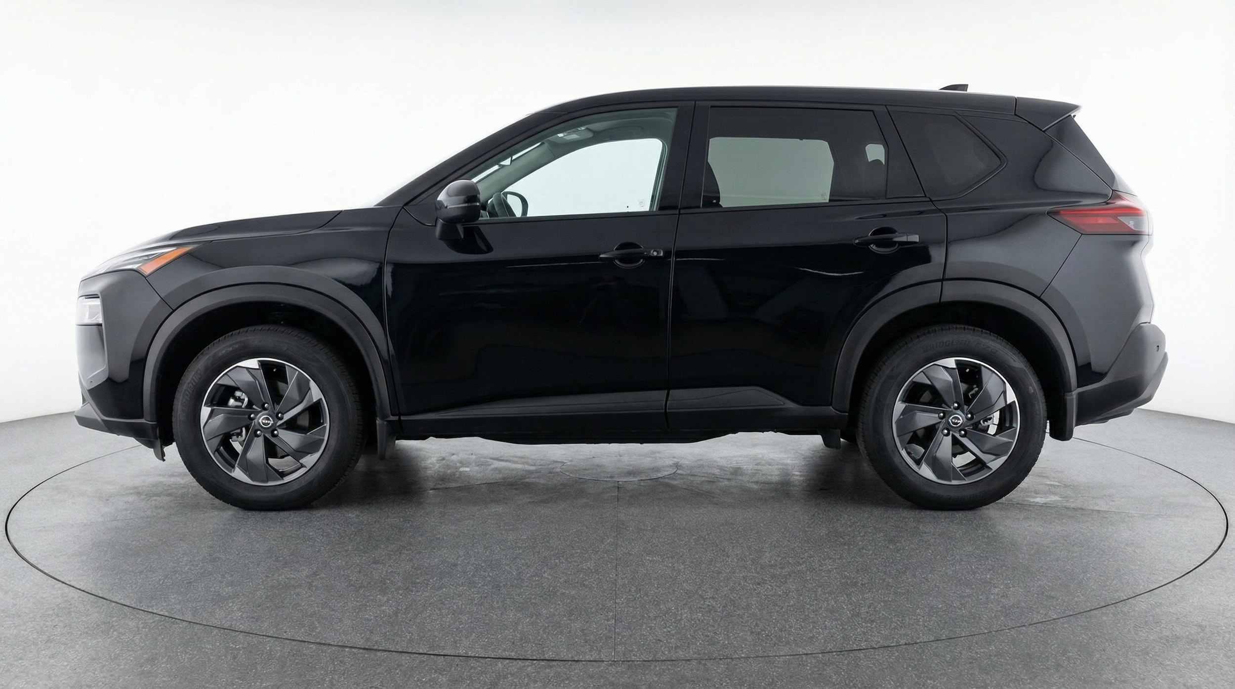 Thumbnail: 2025 Nissan Rogue - 4