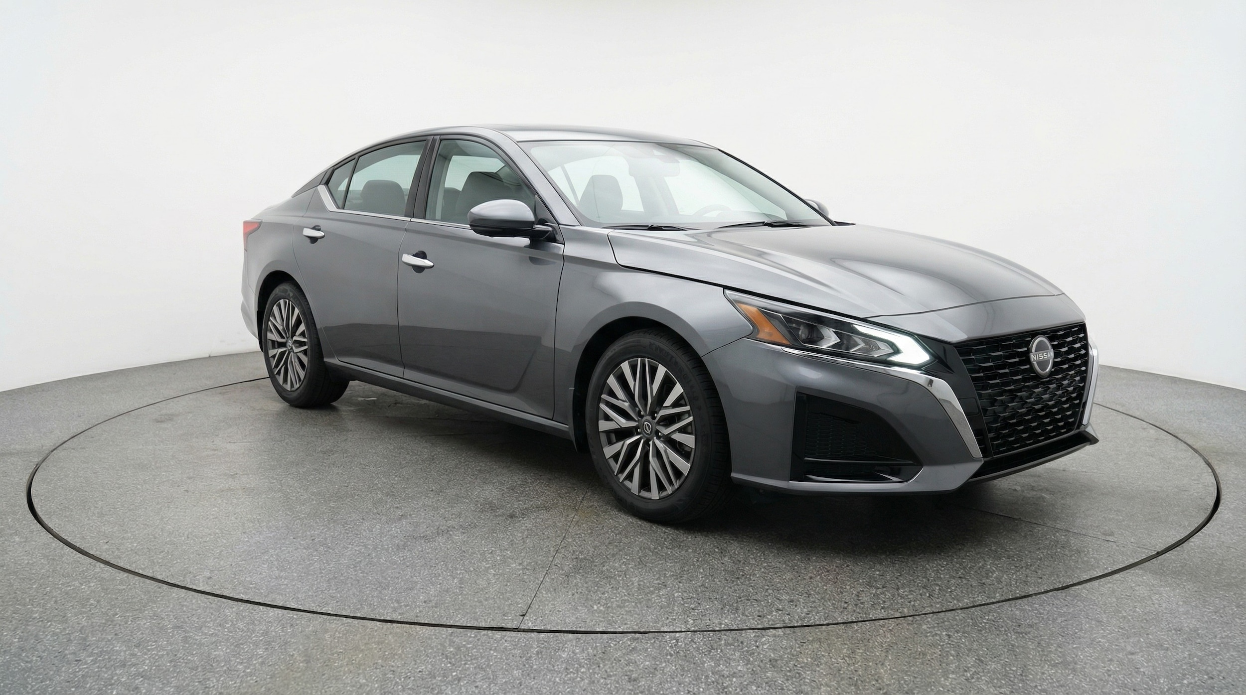 Thumbnail: 2025 Nissan Altima - 1