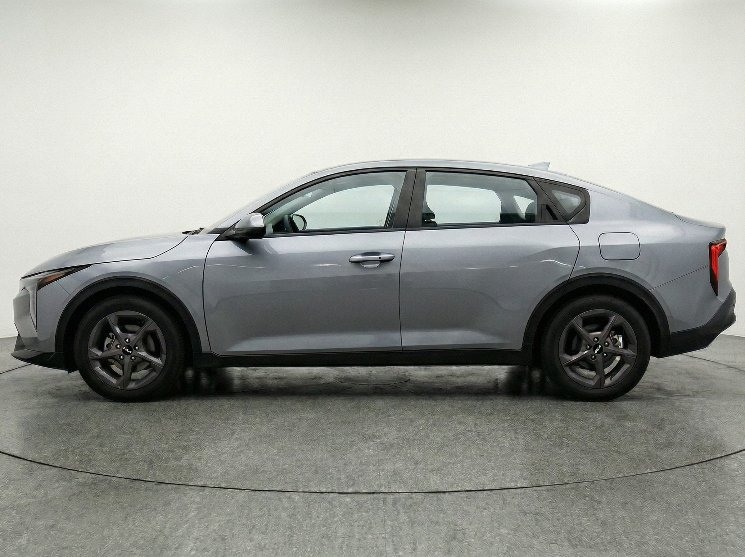 Thumbnail: 2025 Kia K4 - 4