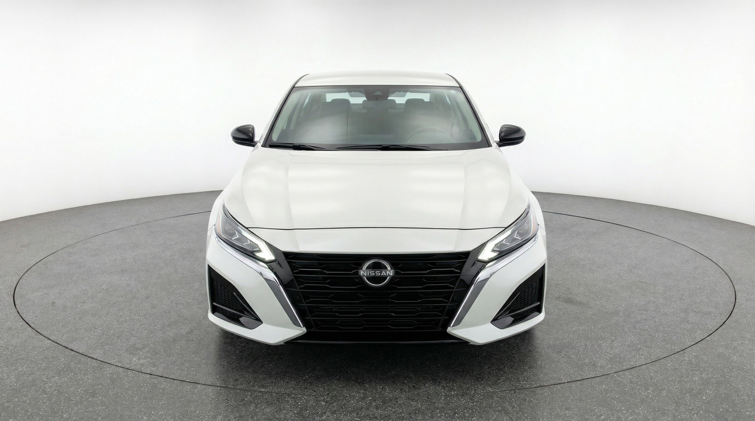 Thumbnail: 2025 Nissan Altima - 2