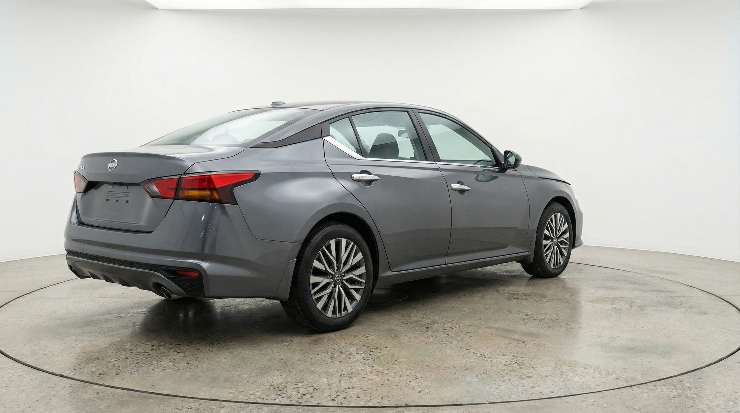 Thumbnail: 2025 Nissan Altima - 7