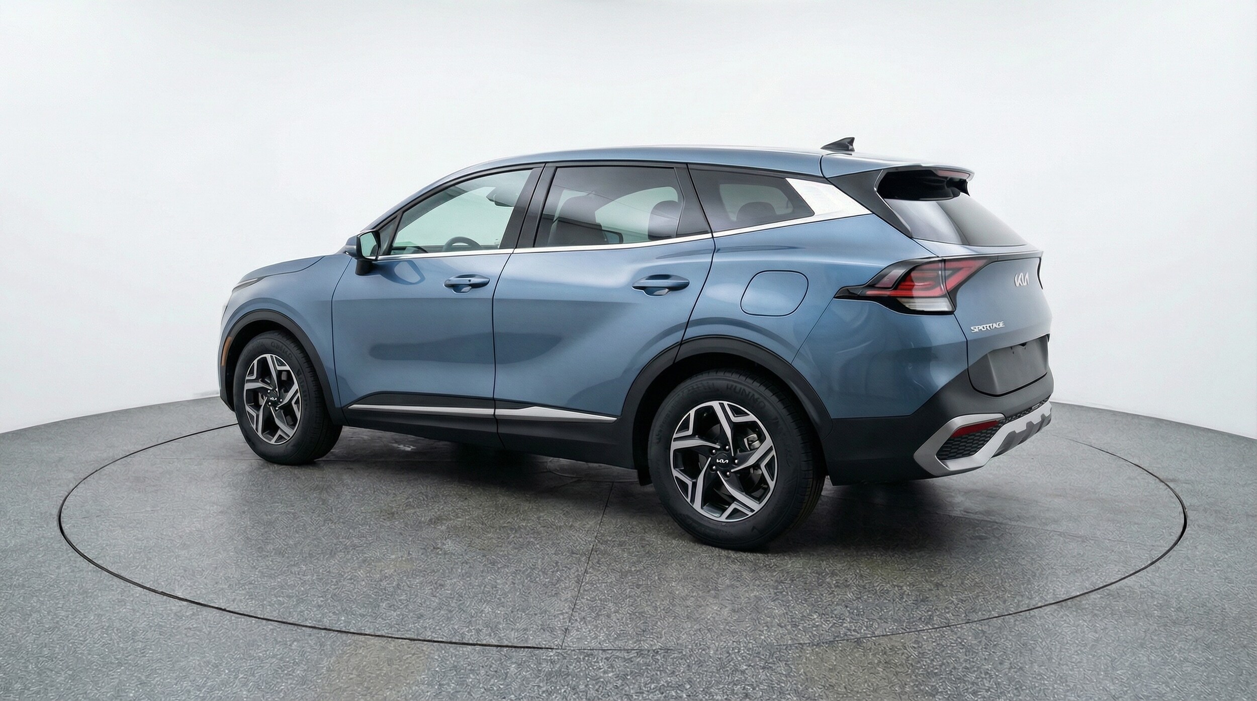 Thumbnail: 2025 Kia Sportage - 5