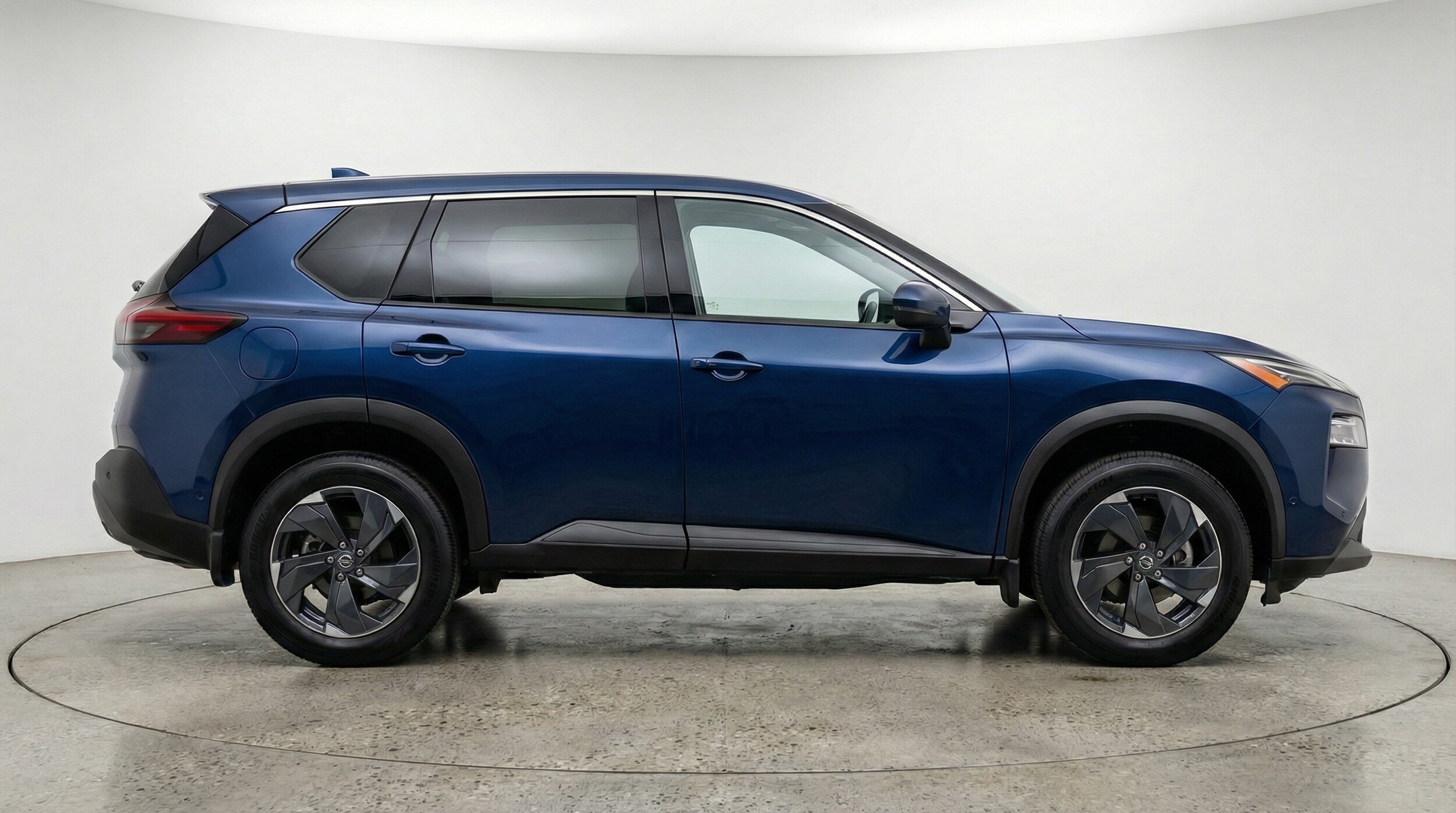 Thumbnail: 2025 Nissan Rogue - 8