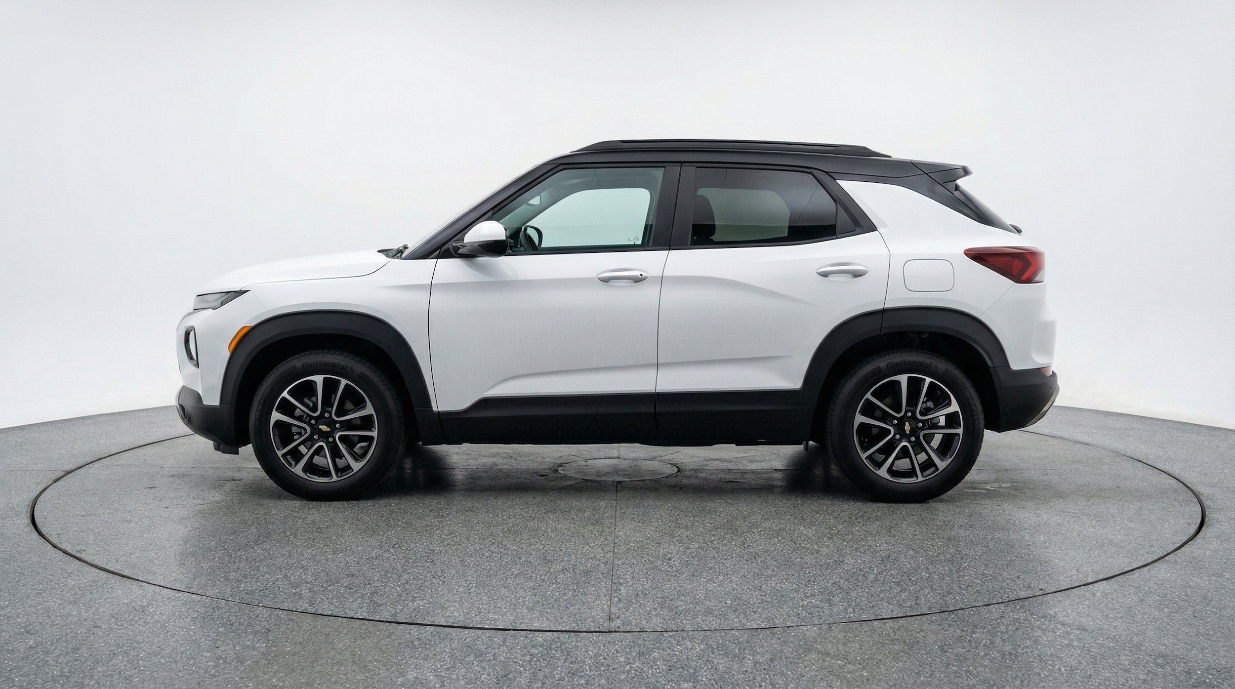 Thumbnail: 2025 Chevrolet TrailBlazer - 5