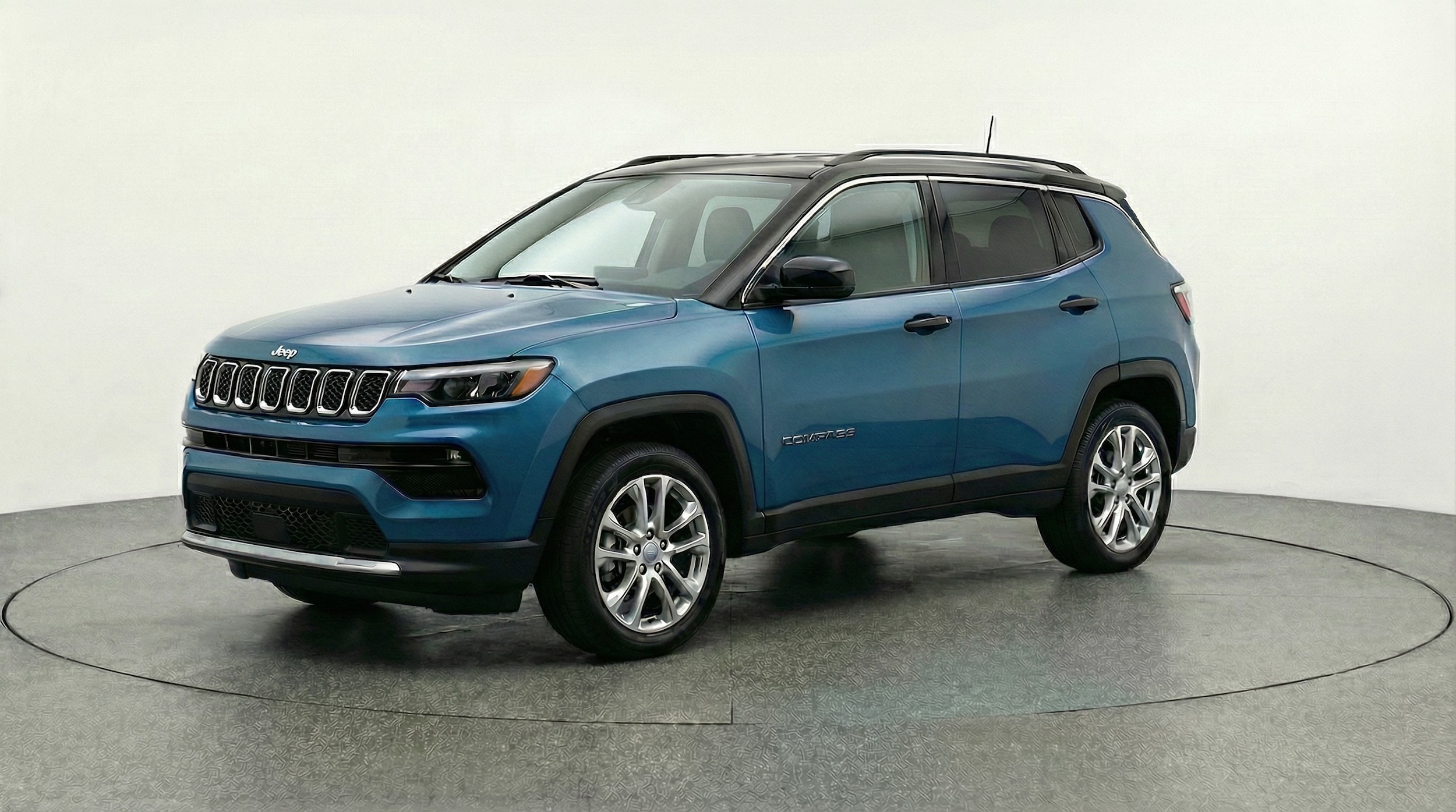 Thumbnail: 2025 Jeep Compass - 3