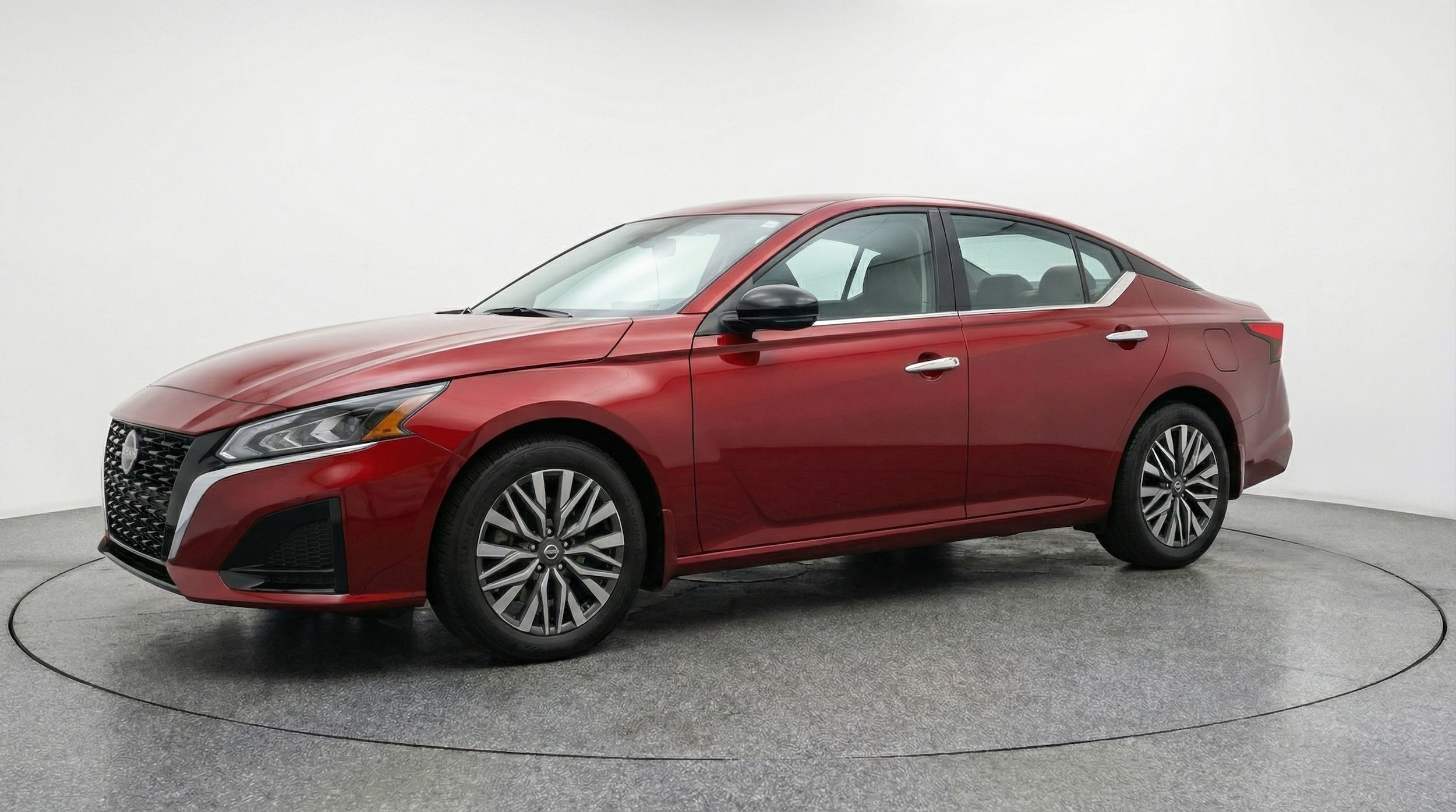 Thumbnail: 2025 Nissan Altima - 3