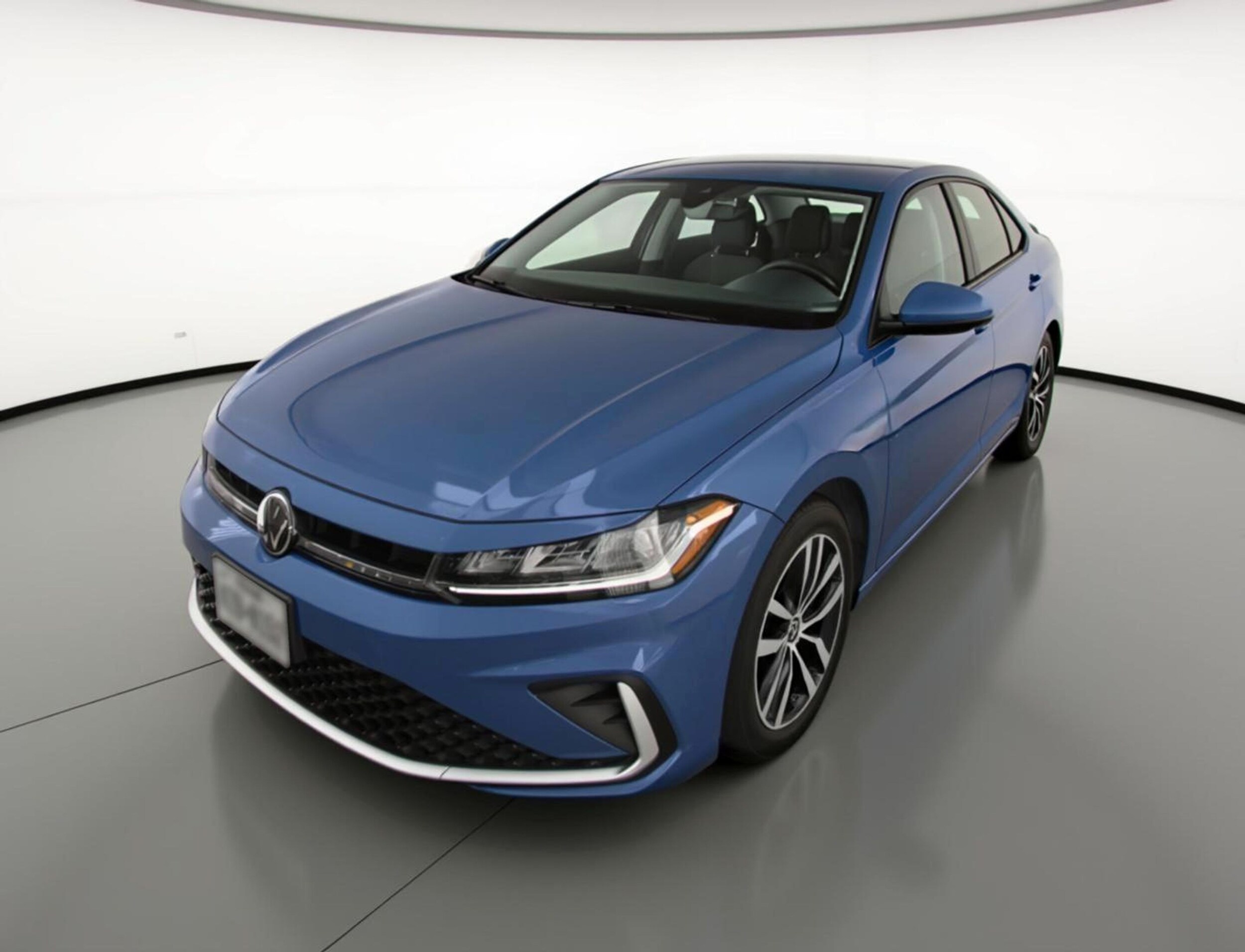 Thumbnail: 2025 Volkswagen Jetta - 3