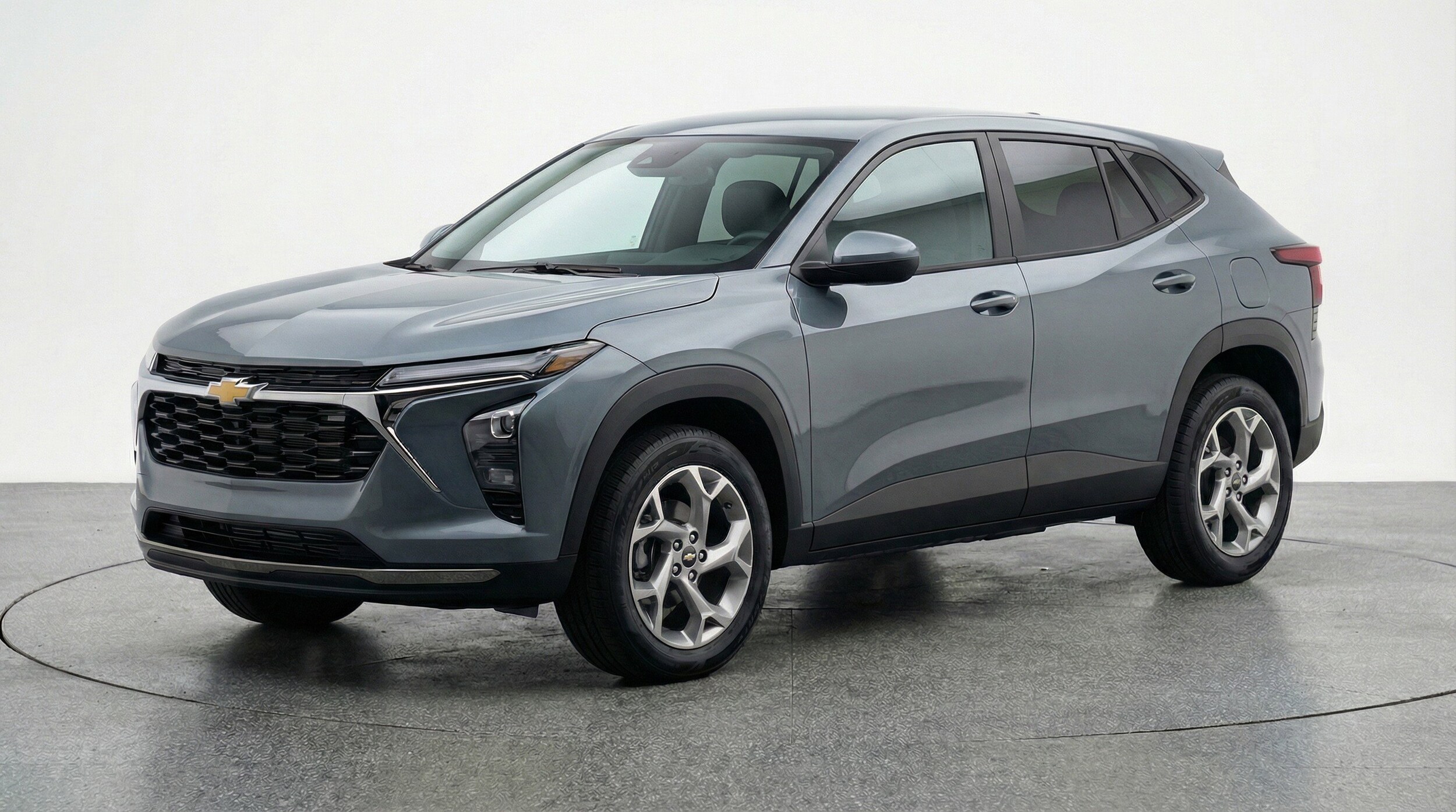 Thumbnail: 2025 Chevrolet Trax - 3