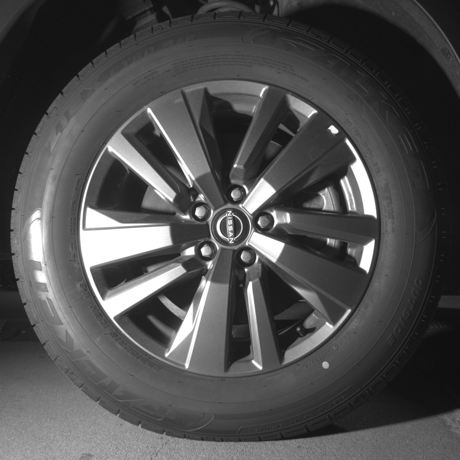 Thumbnail: 2025 Nissan Pathfinder - 13