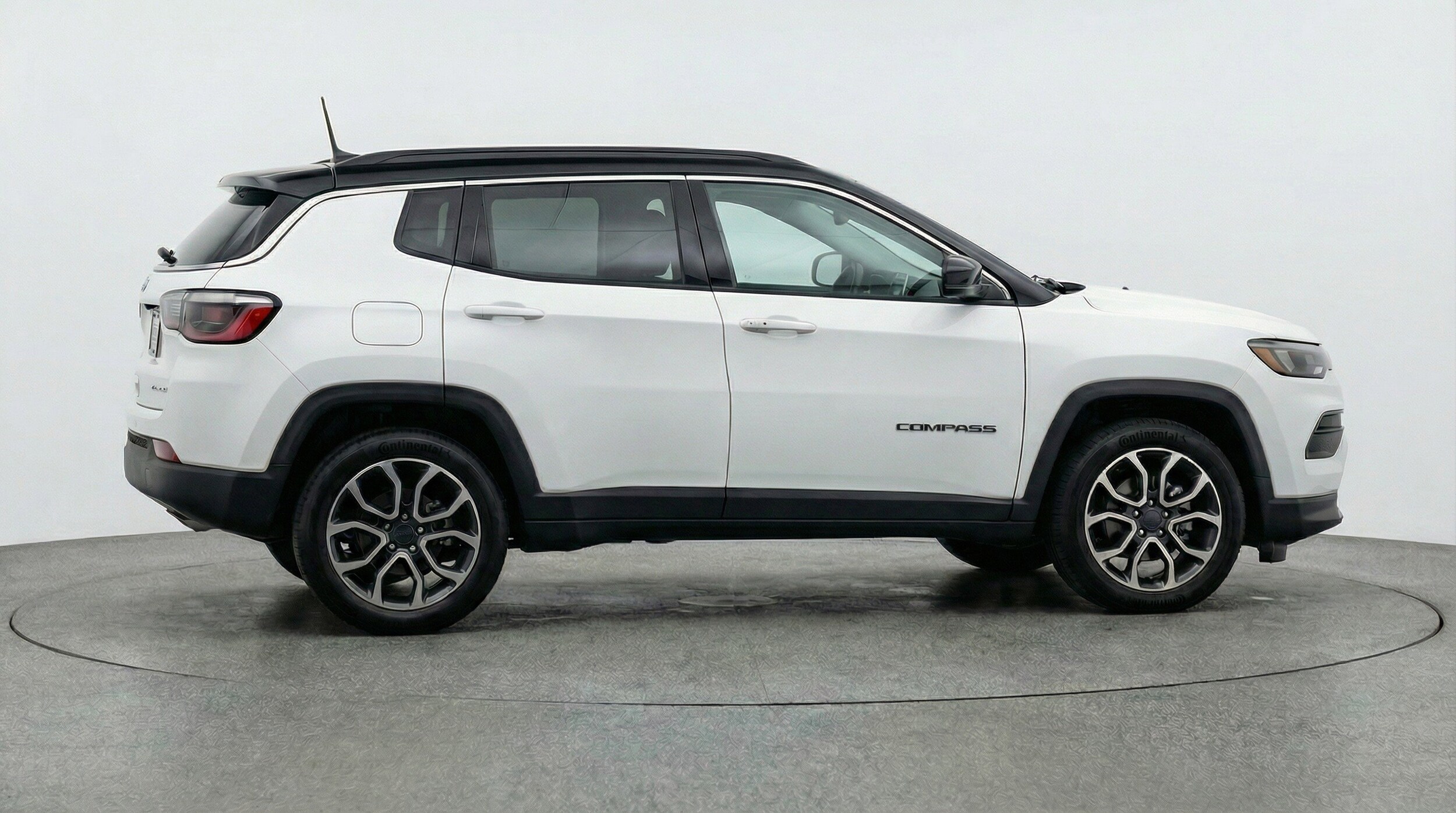 Thumbnail: 2025 Jeep Compass - 11