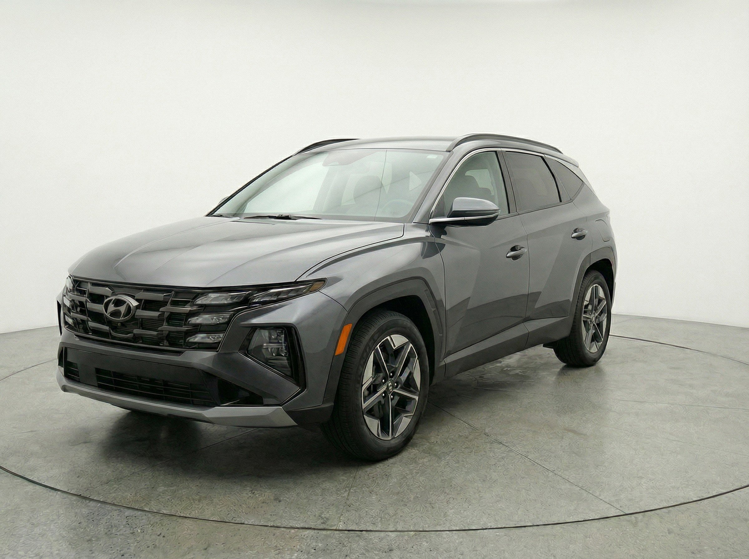 Thumbnail: 2025 Hyundai Tucson - 3