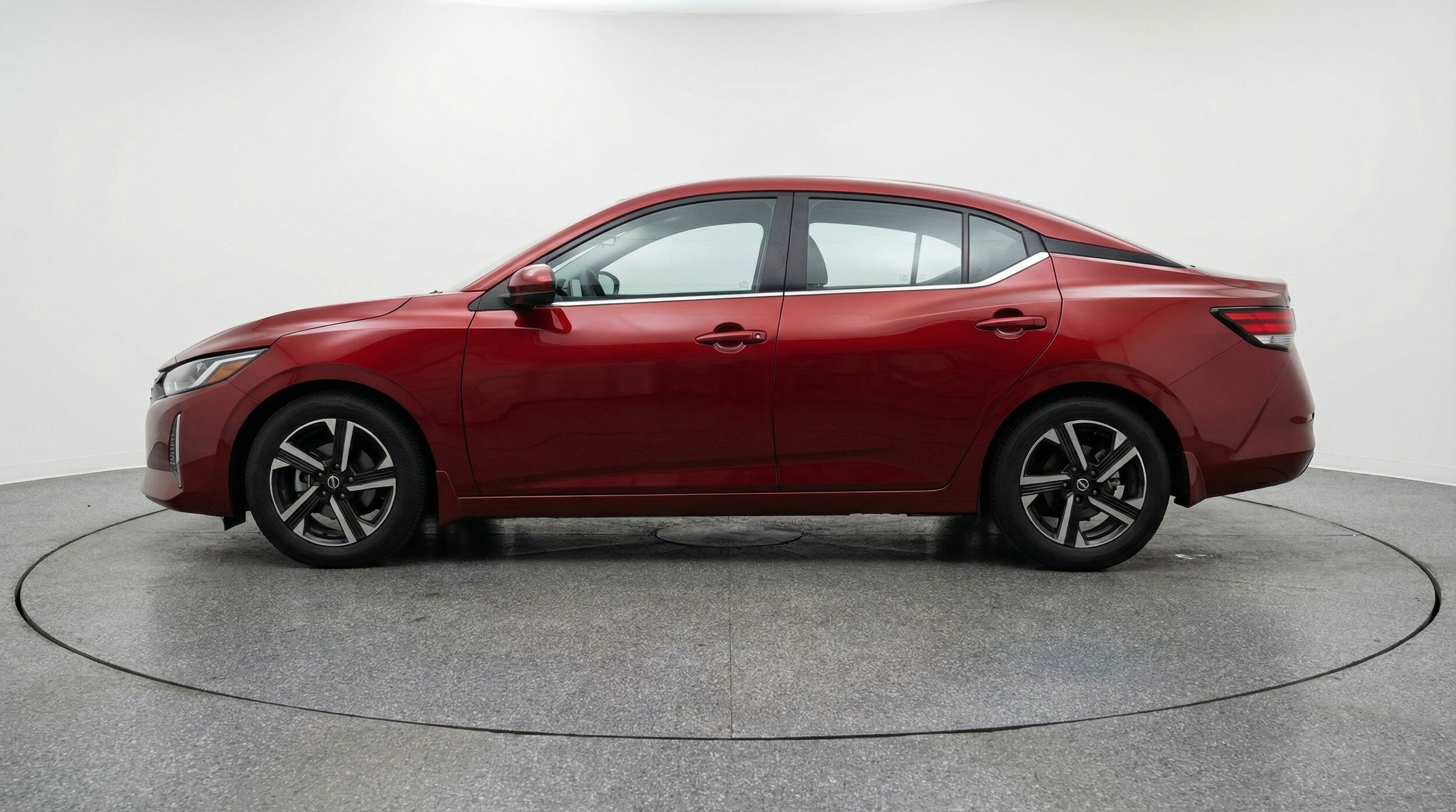 Thumbnail: 2025 Nissan Sentra - 5
