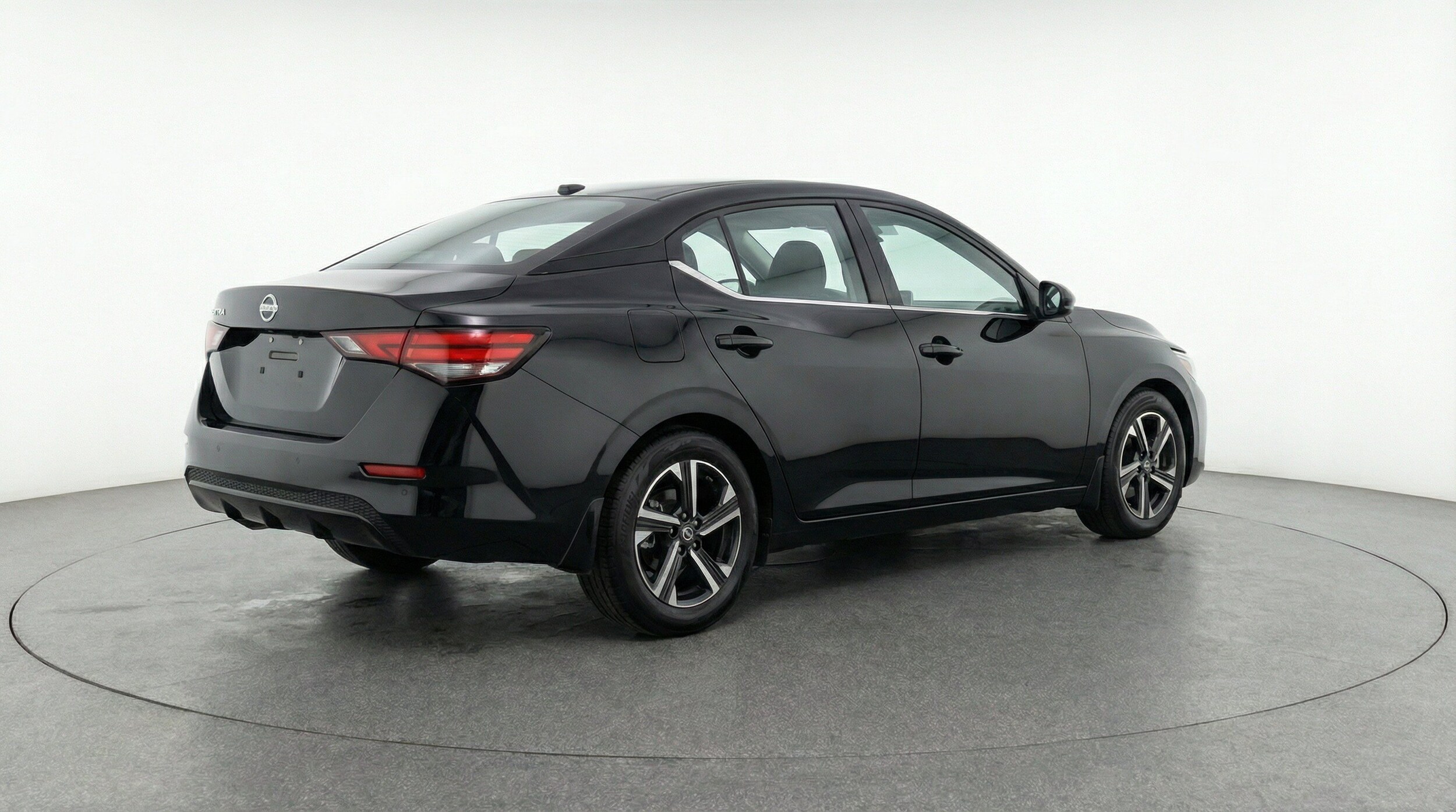 Thumbnail: 2025 Nissan Sentra - 9
