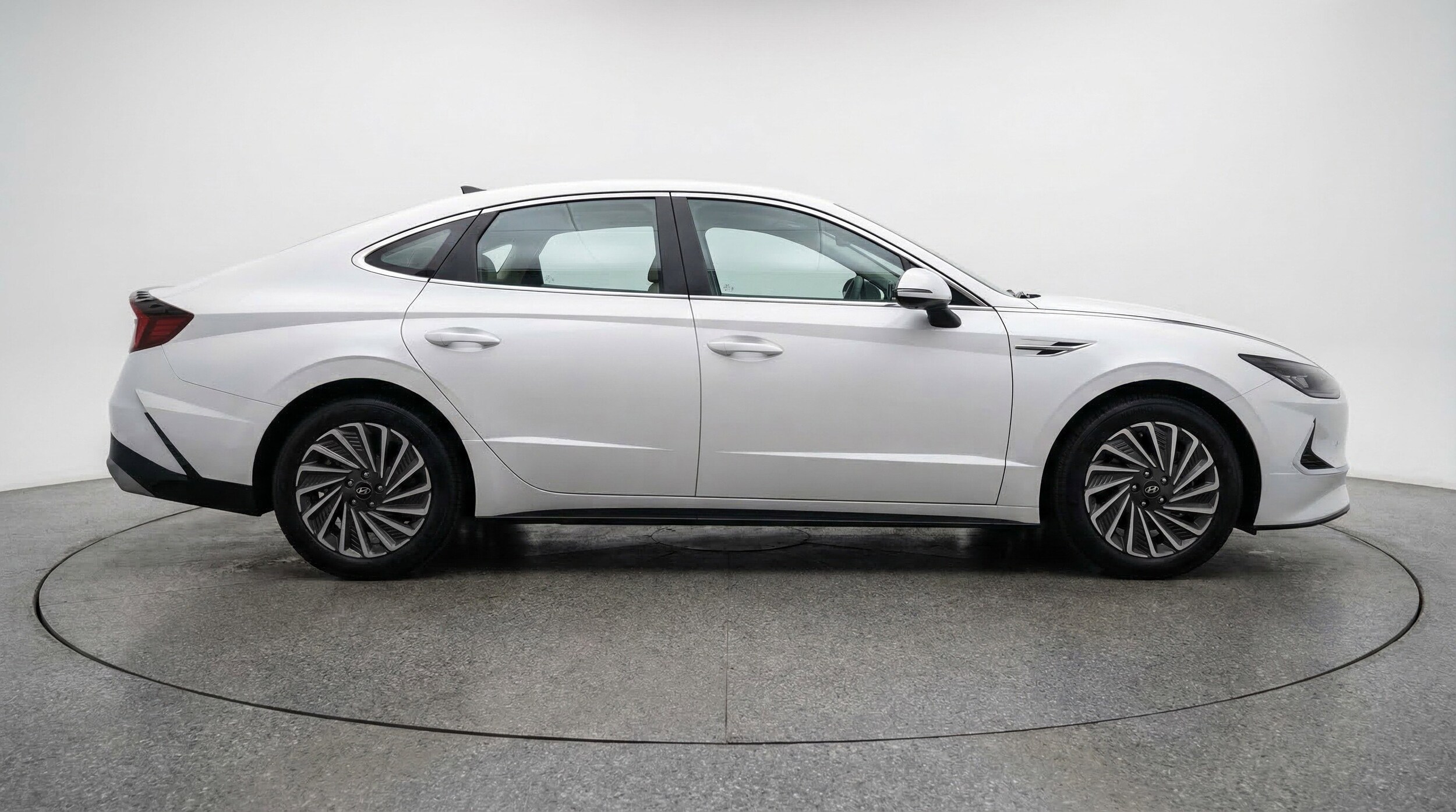 Thumbnail: 2025 Hyundai Sonata - 11