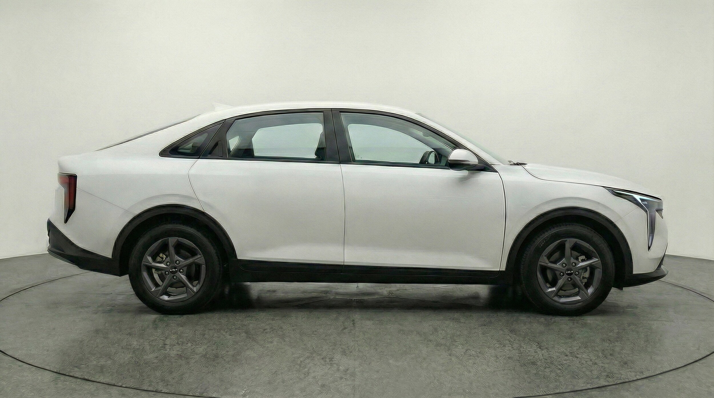 Thumbnail: 2025 Kia K4 - 11