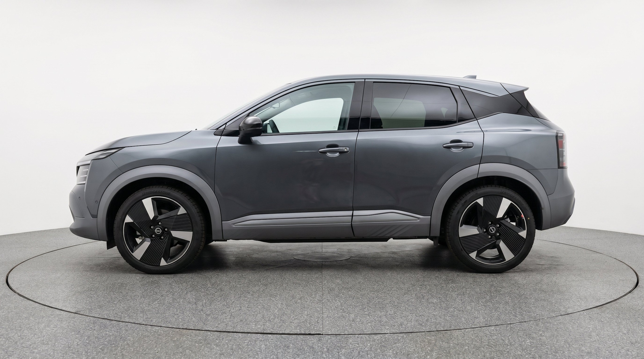 Thumbnail: 2026 Nissan Kicks - 5