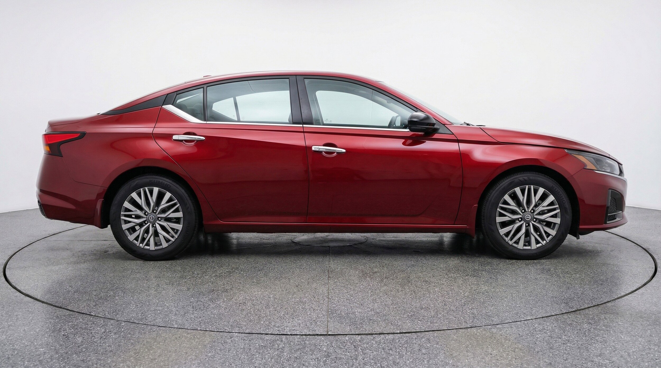 Thumbnail: 2025 Nissan Altima - 11