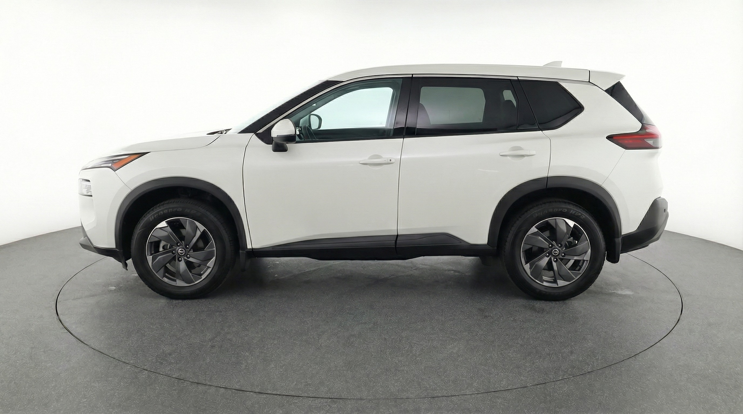 Thumbnail: 2025 Nissan Rogue - 4