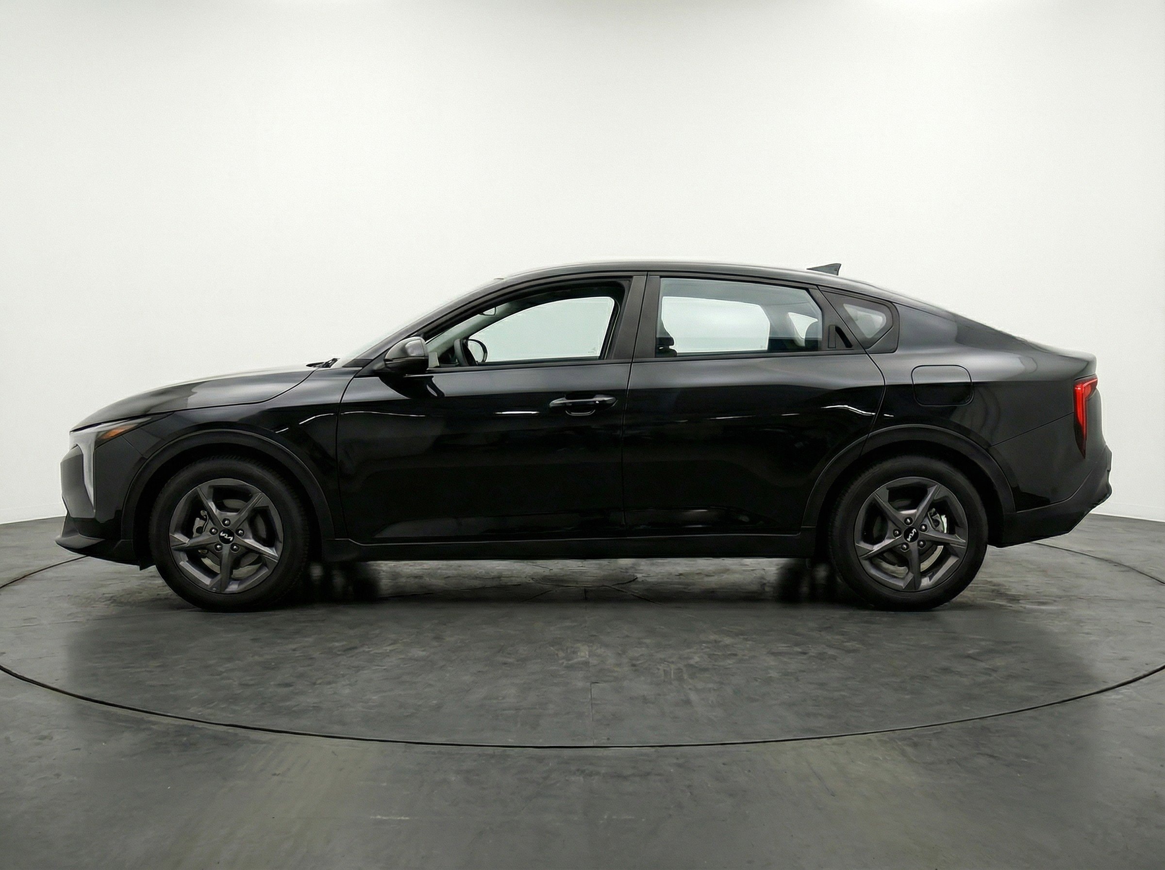 Thumbnail: 2025 Kia K4 - 5