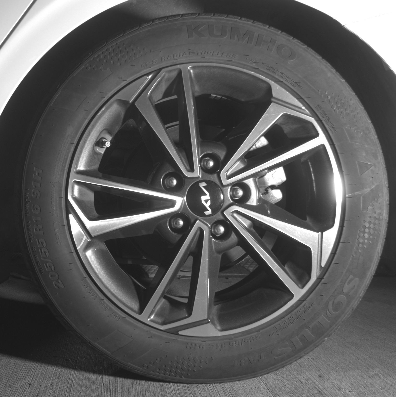 Thumbnail: 2024 Kia Forte - 14