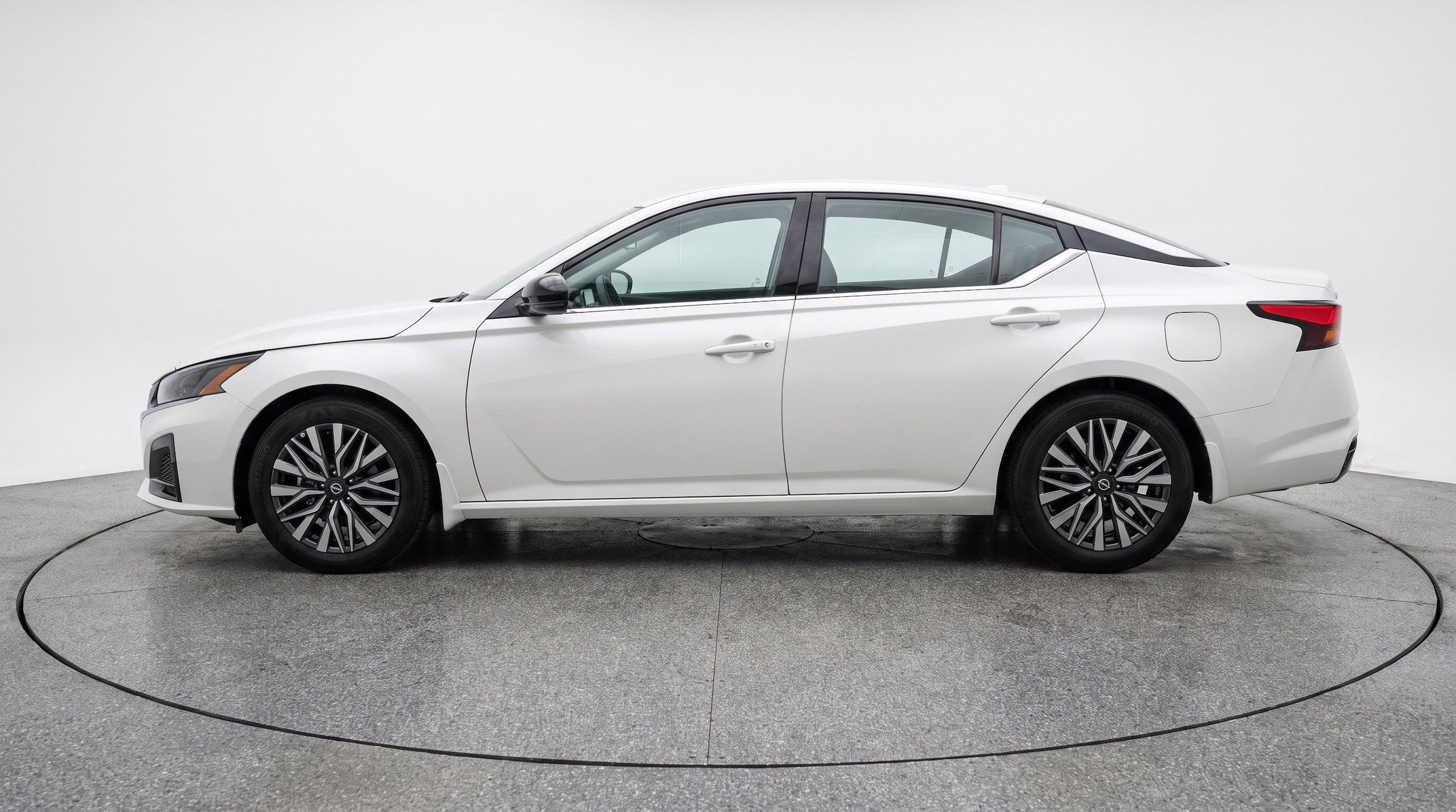 Thumbnail: 2026 Nissan Altima - 5