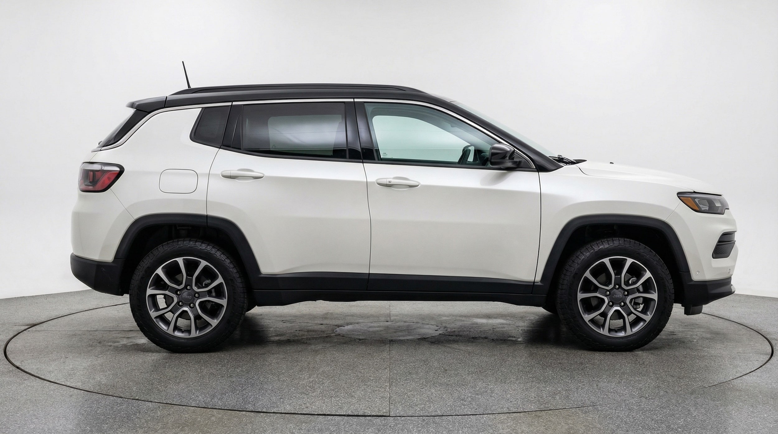 Thumbnail: 2025 Jeep Compass - 8