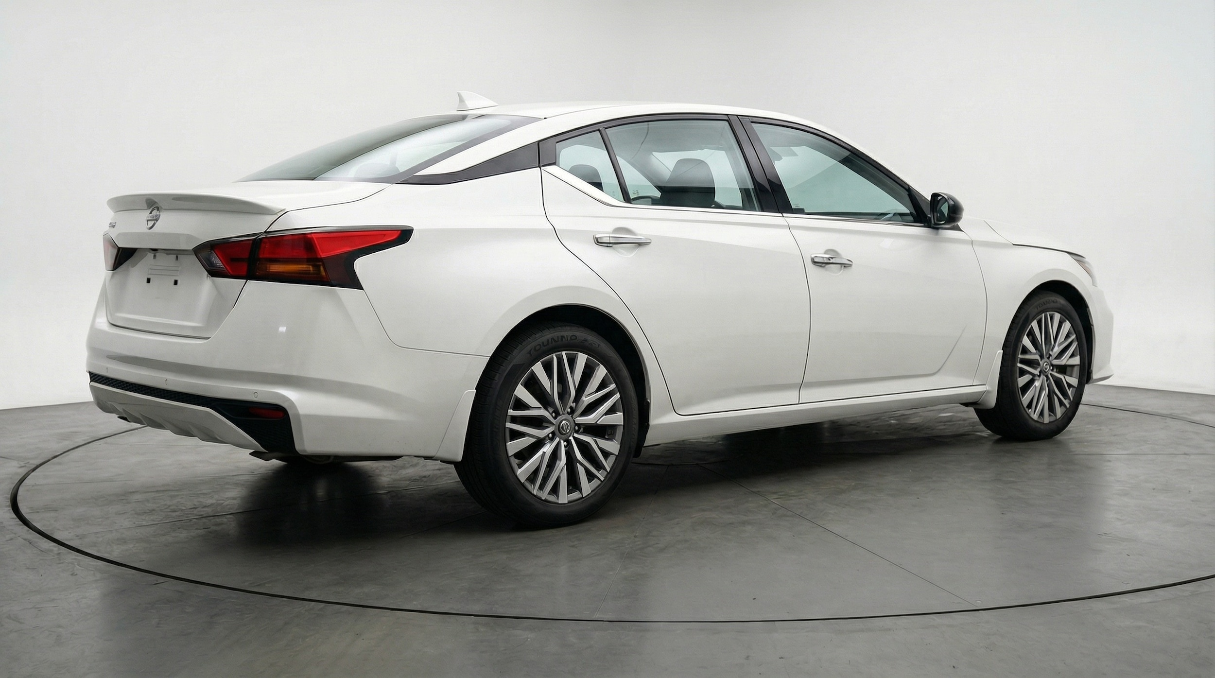 Thumbnail: 2025 Nissan Altima - 7