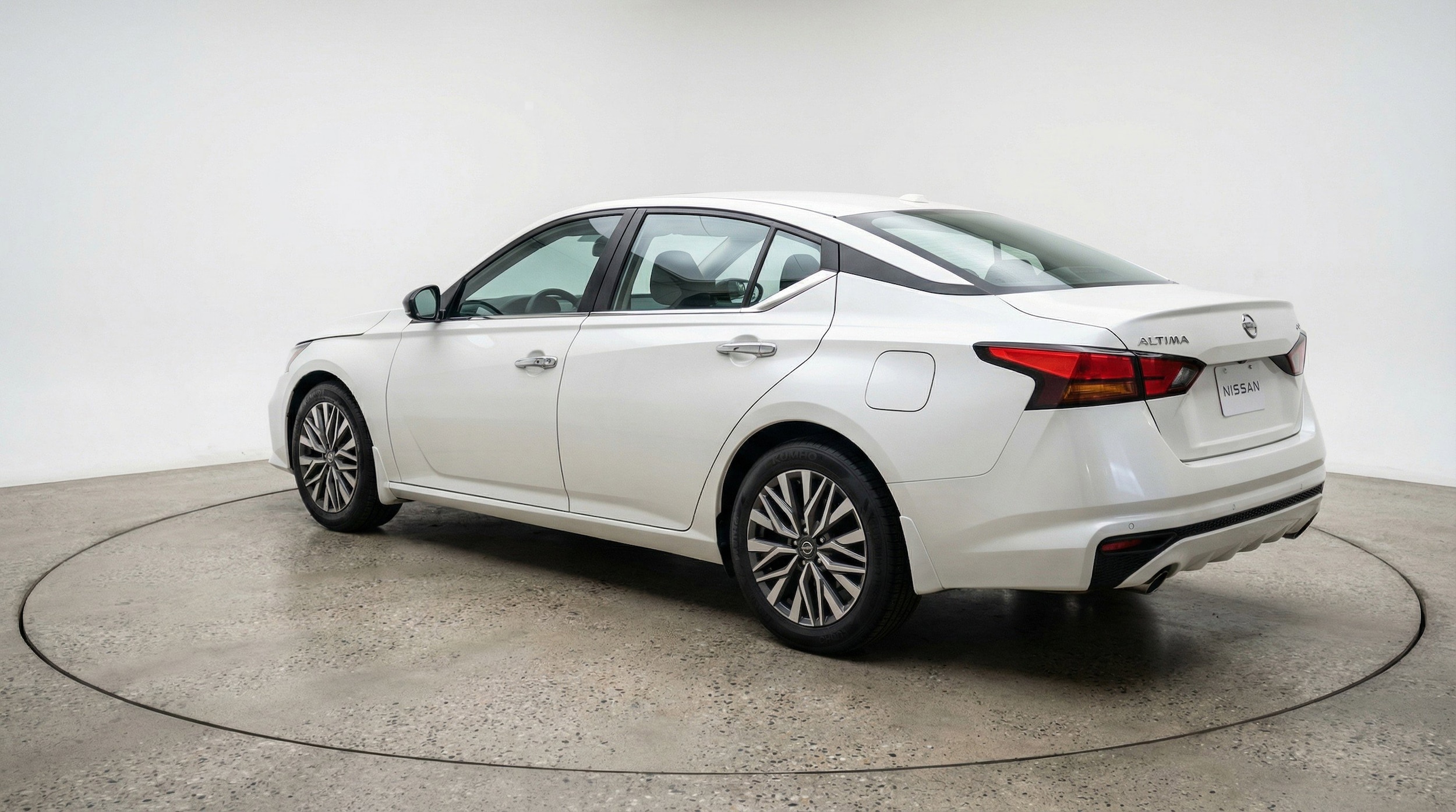 Thumbnail: 2025 Nissan Altima - 6