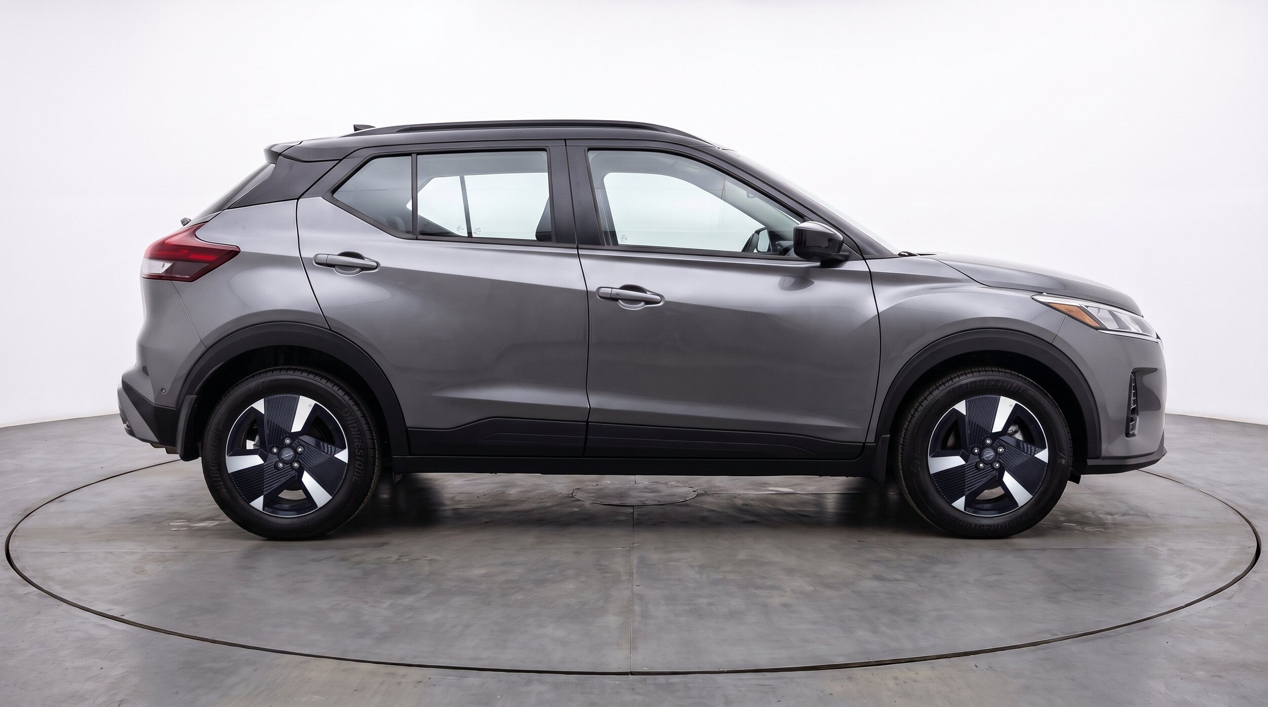Thumbnail: 2026 Nissan Kicks - 11