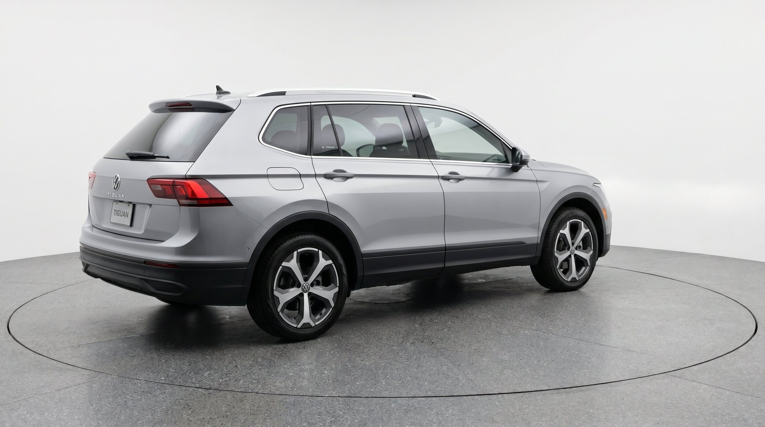 Thumbnail: 2026 Volkswagen Tiguan - 9
