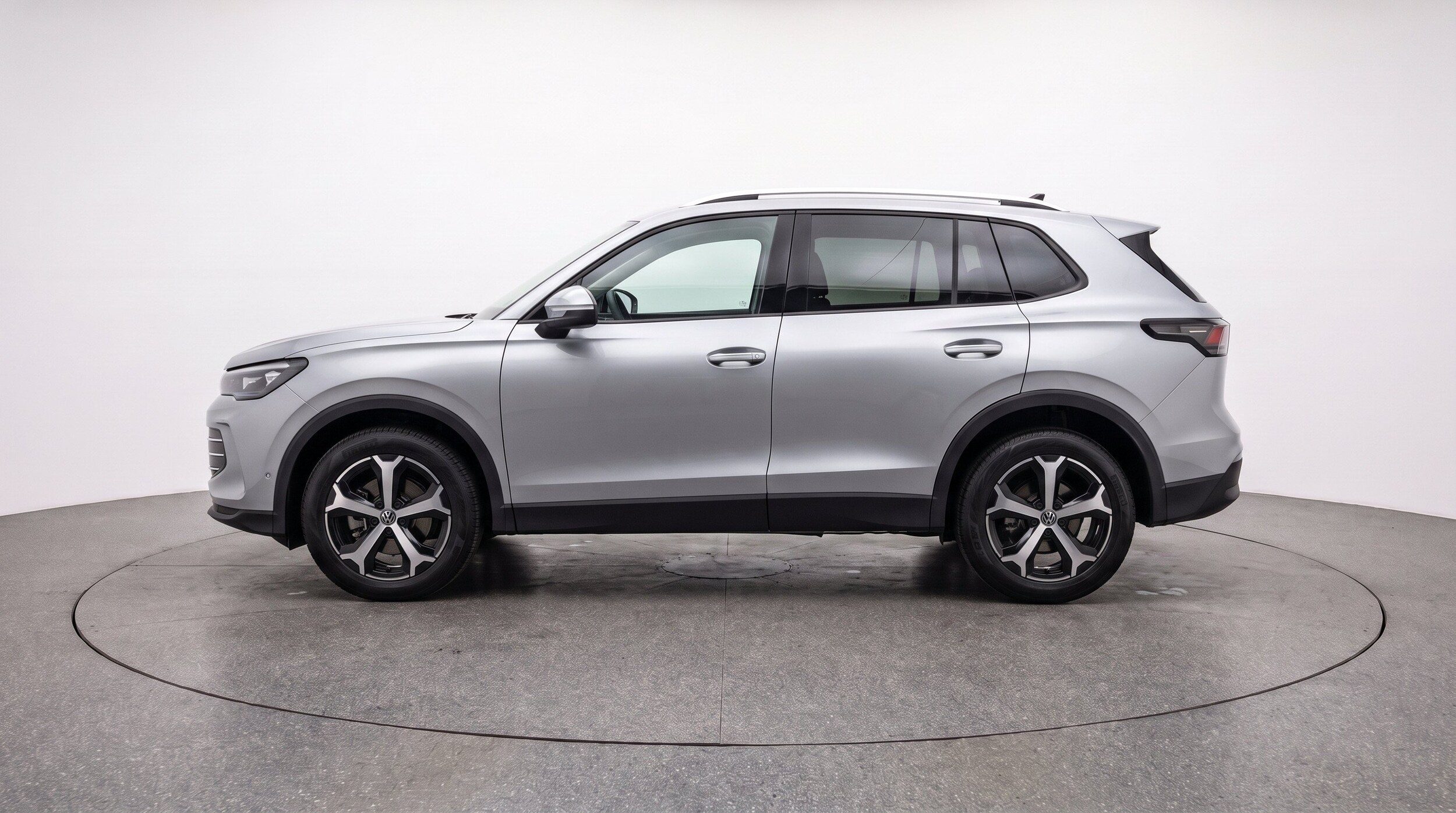 Thumbnail: 2026 Volkswagen Tiguan - 5