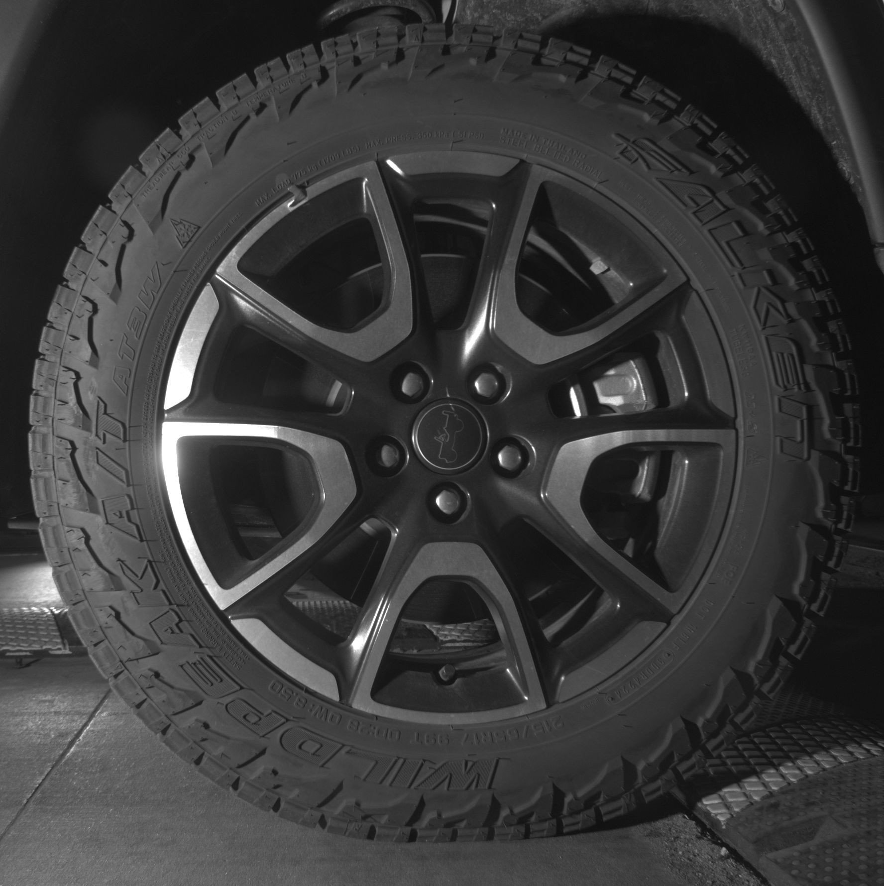 Thumbnail: 2025 Jeep Compass - 15