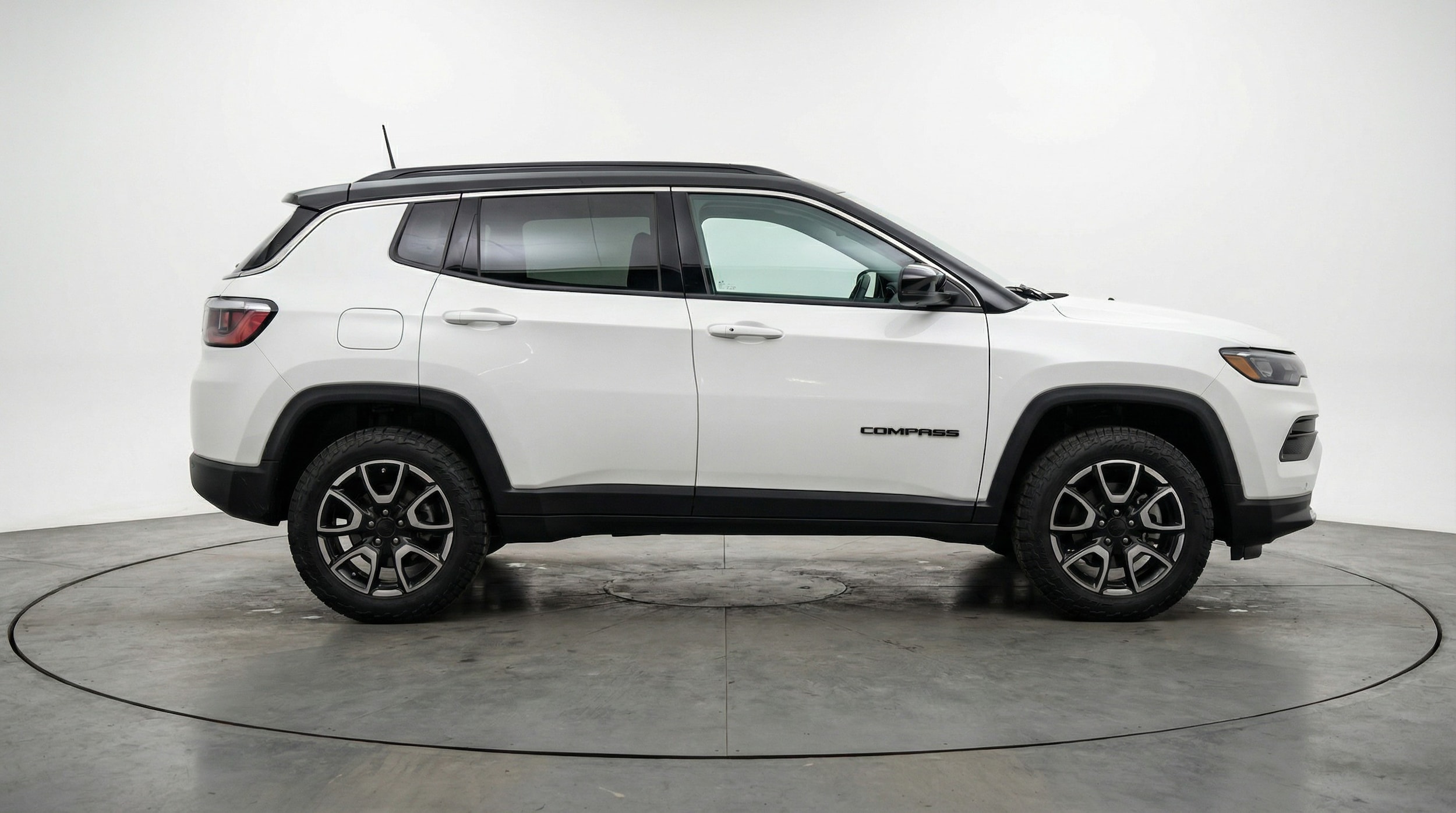 Thumbnail: 2025 Jeep Compass - 8