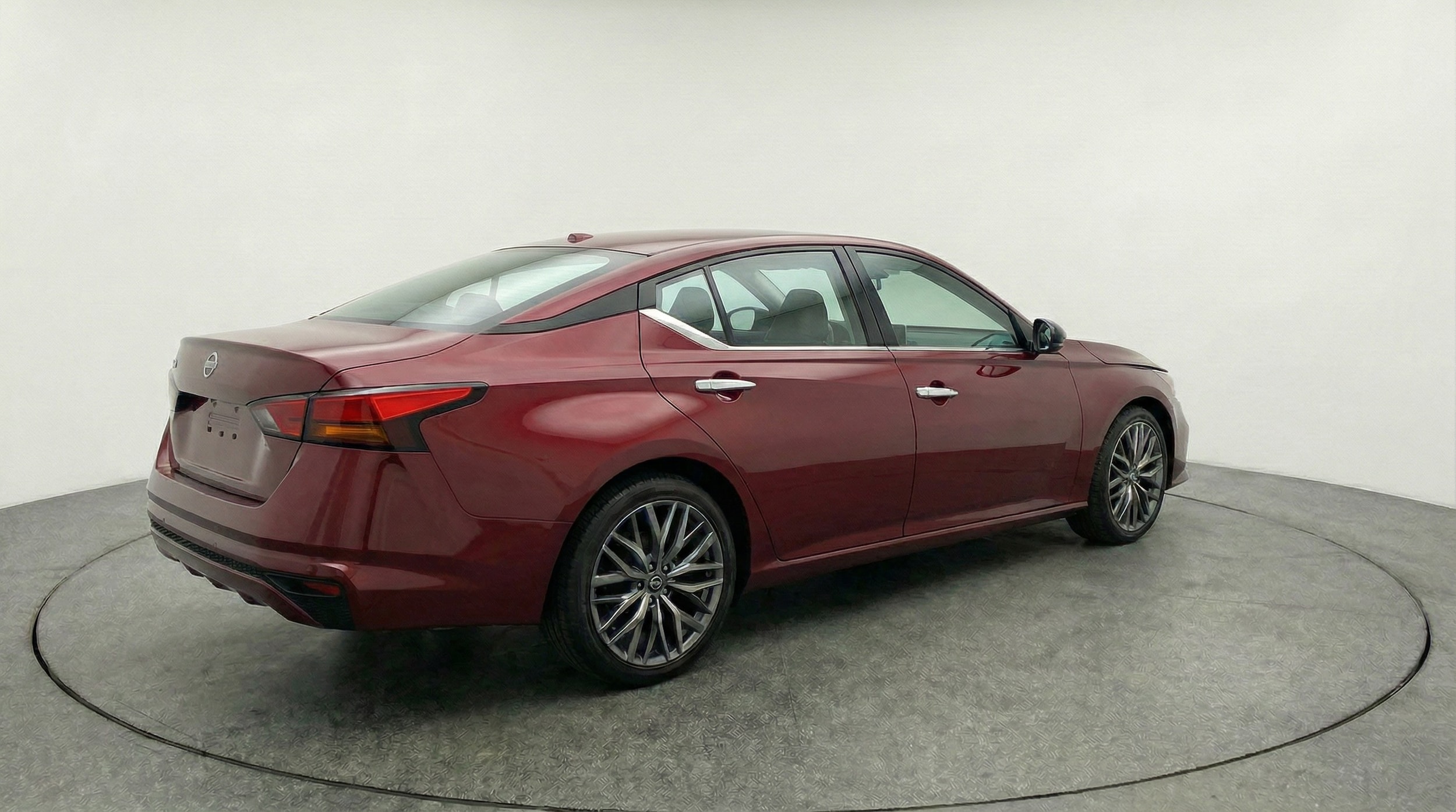 Thumbnail: 2025 Nissan Altima - 7