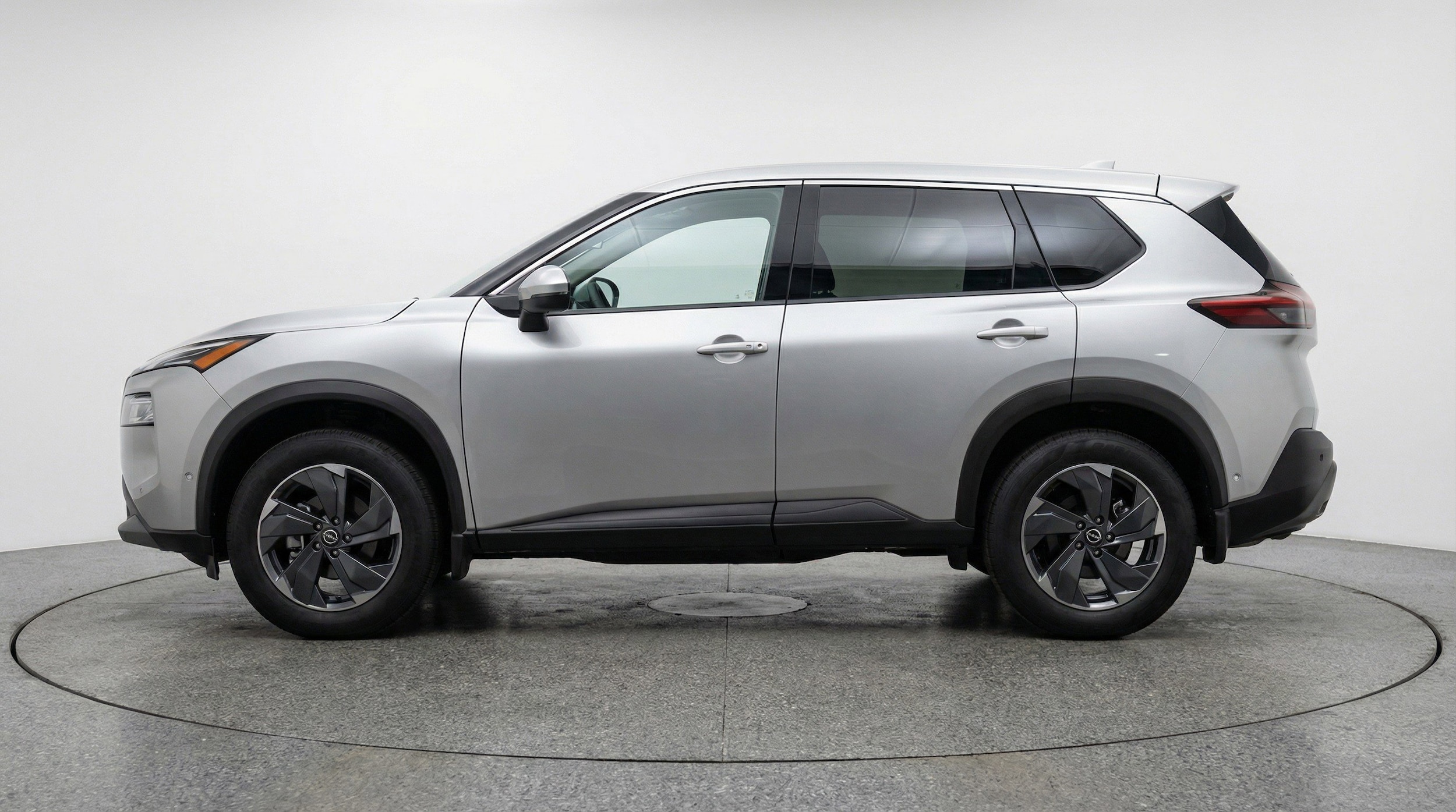 Thumbnail: 2025 Nissan Rogue - 5