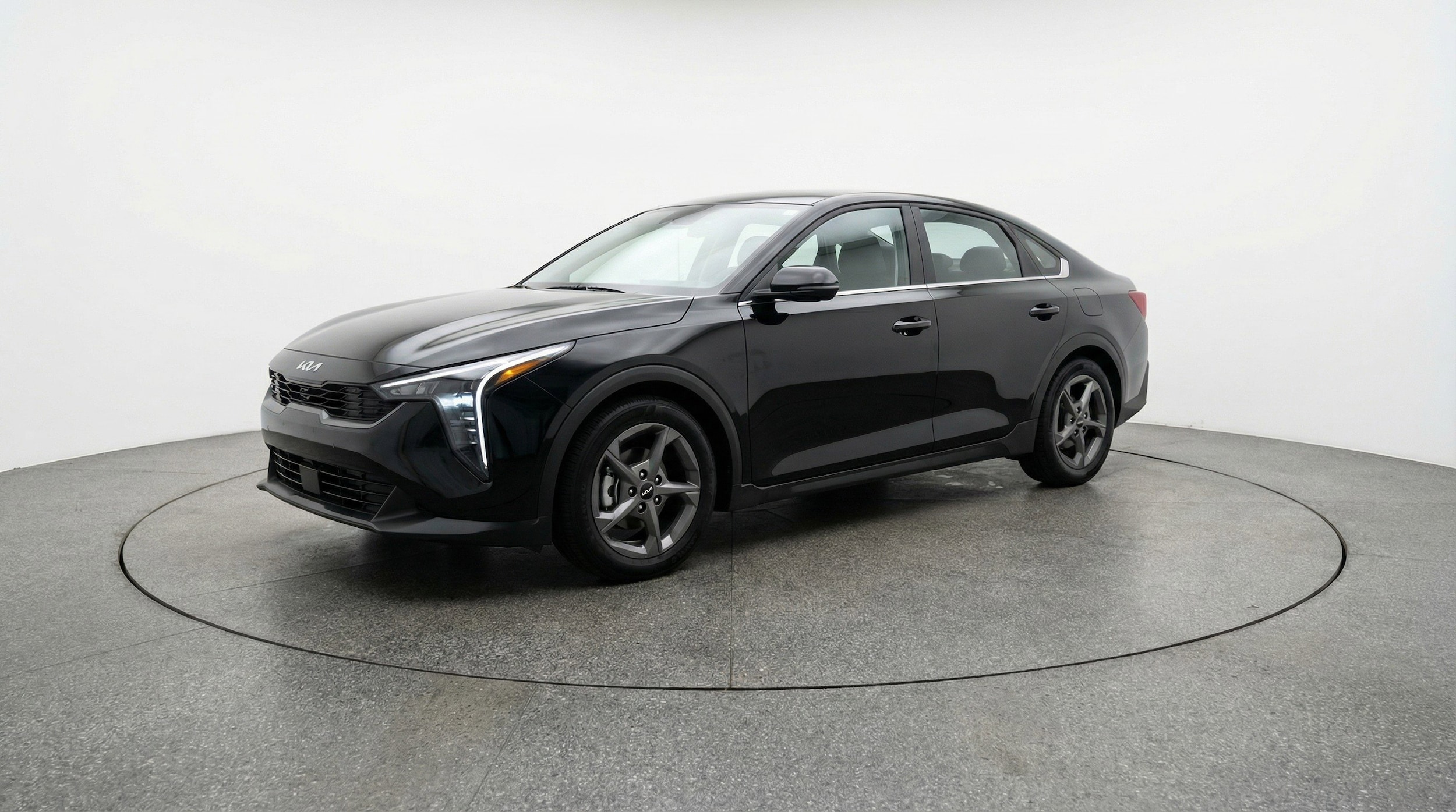 Thumbnail: 2025 Kia K4 - 3