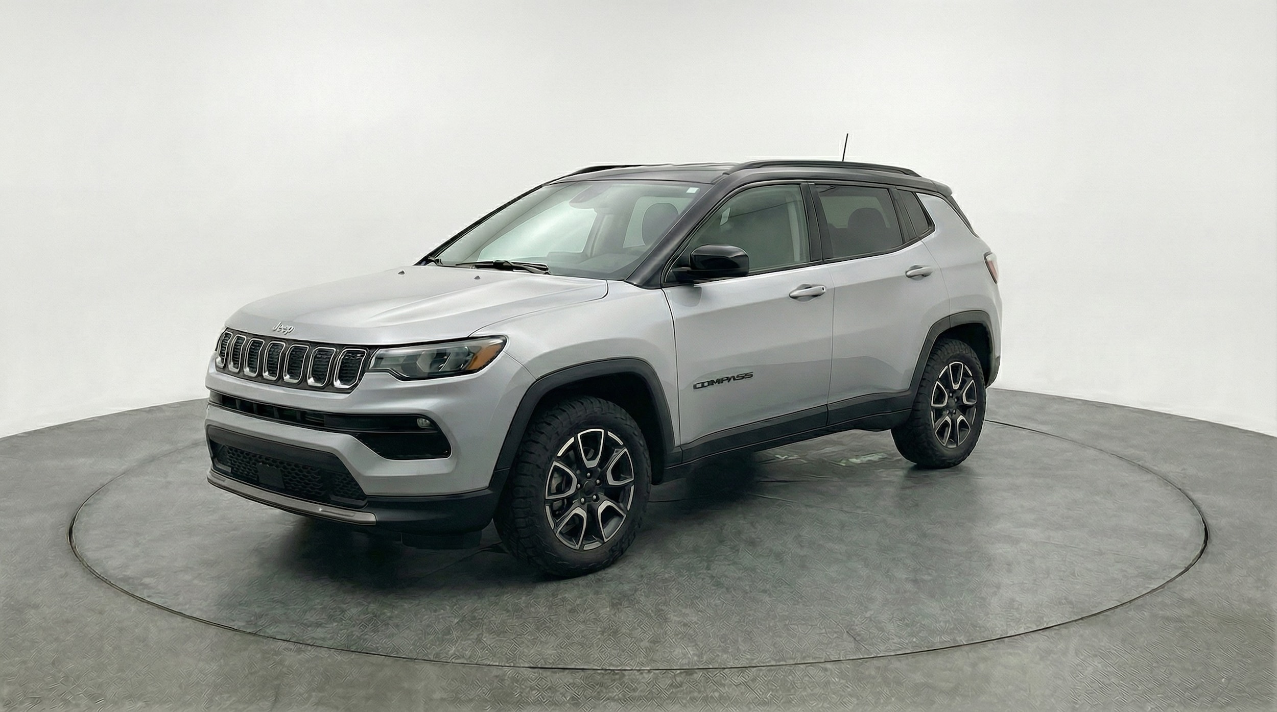 Thumbnail: 2025 Jeep Compass - 3