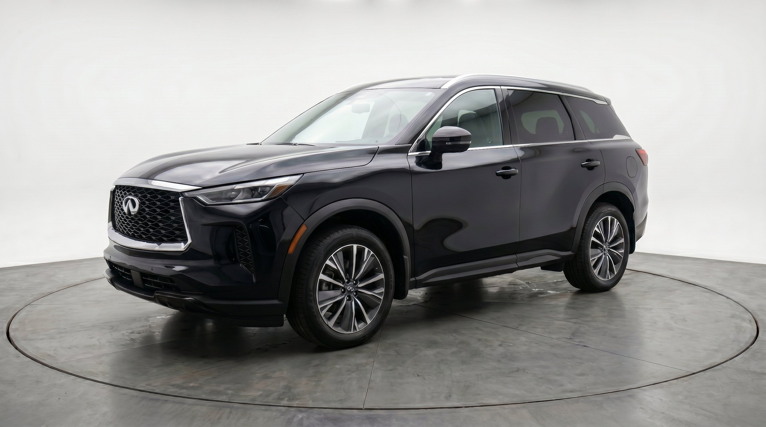 Thumbnail: 2026 INFINITI QX60 - 3