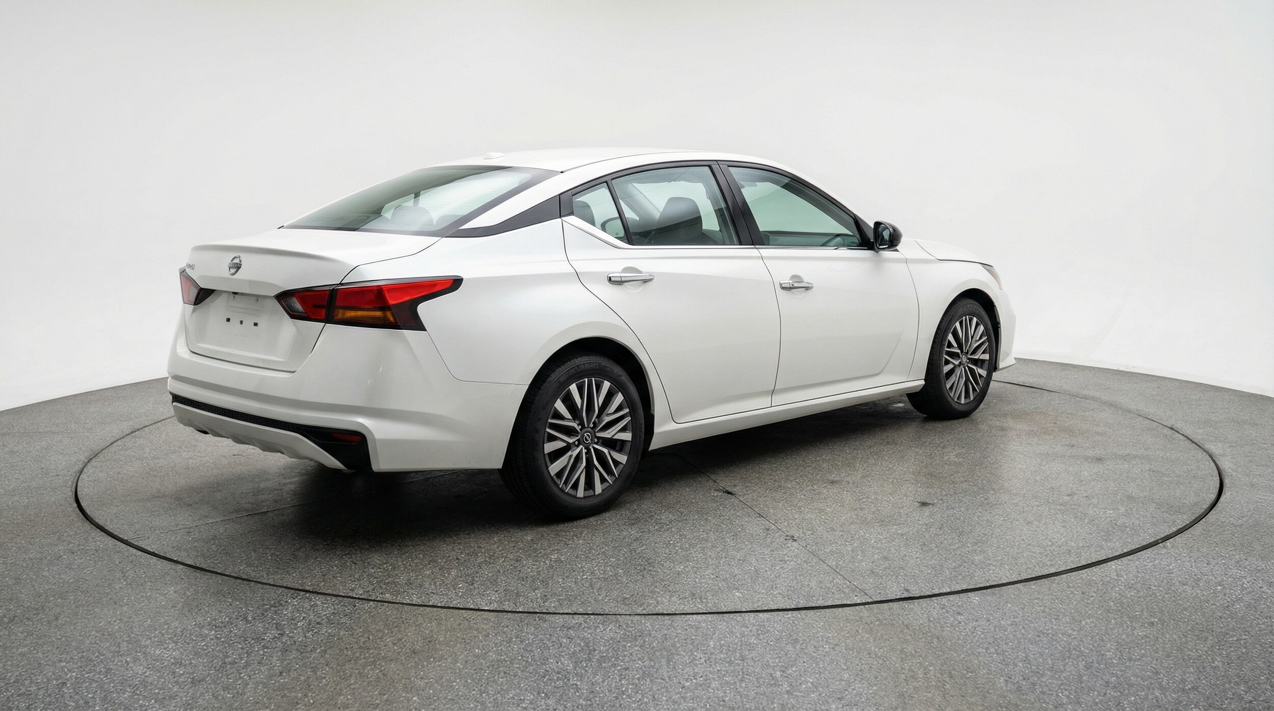 Thumbnail: 2025 Nissan Altima - 7