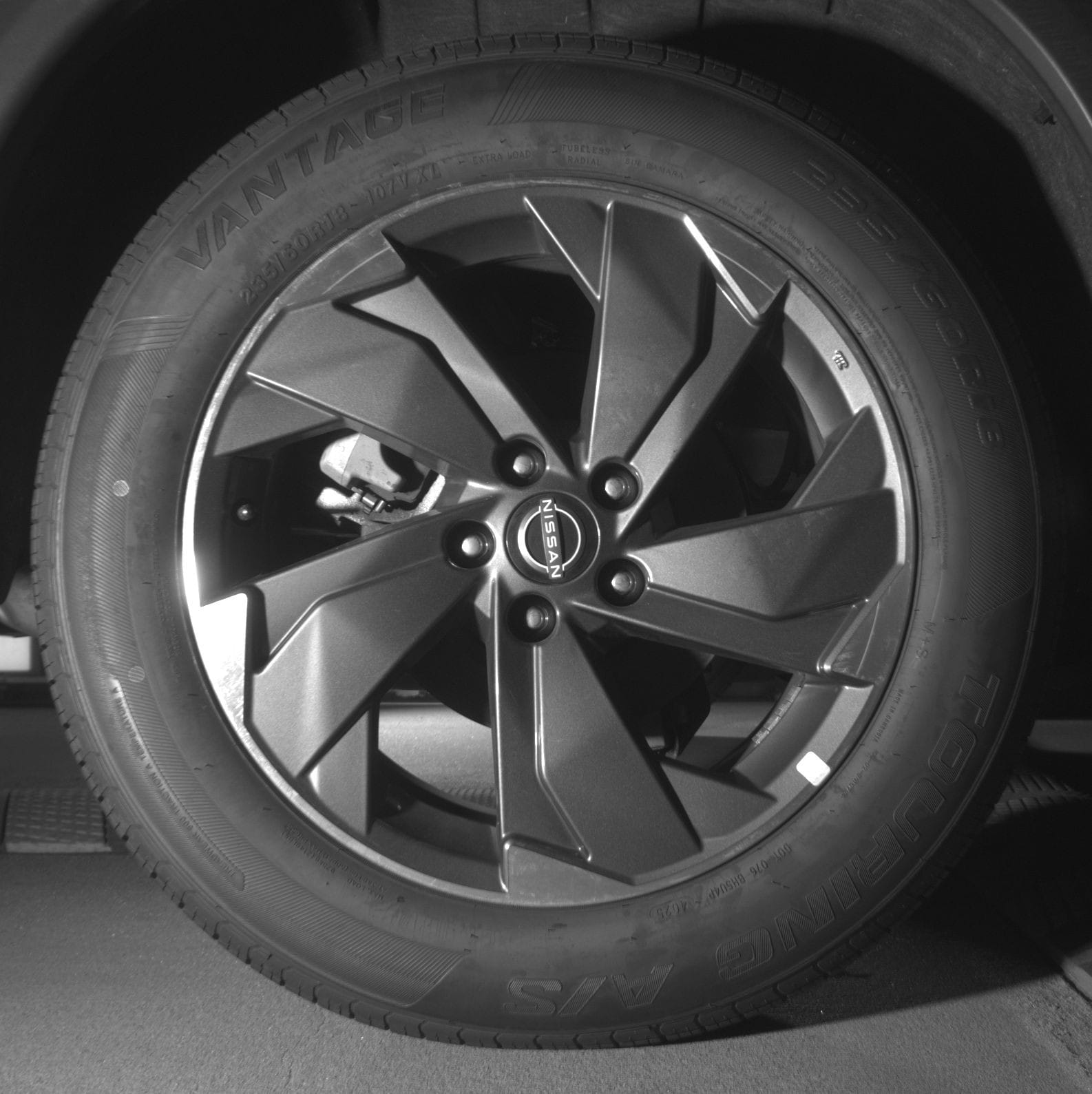 Thumbnail: 2025 Nissan Rogue - 12