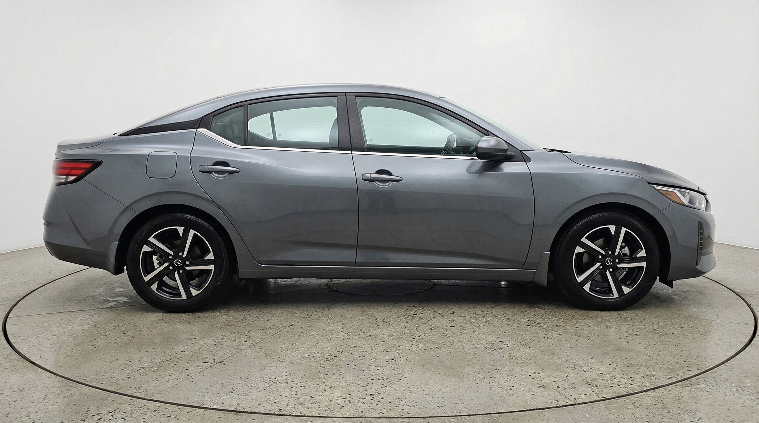 Thumbnail: 2025 Nissan Sentra - 11