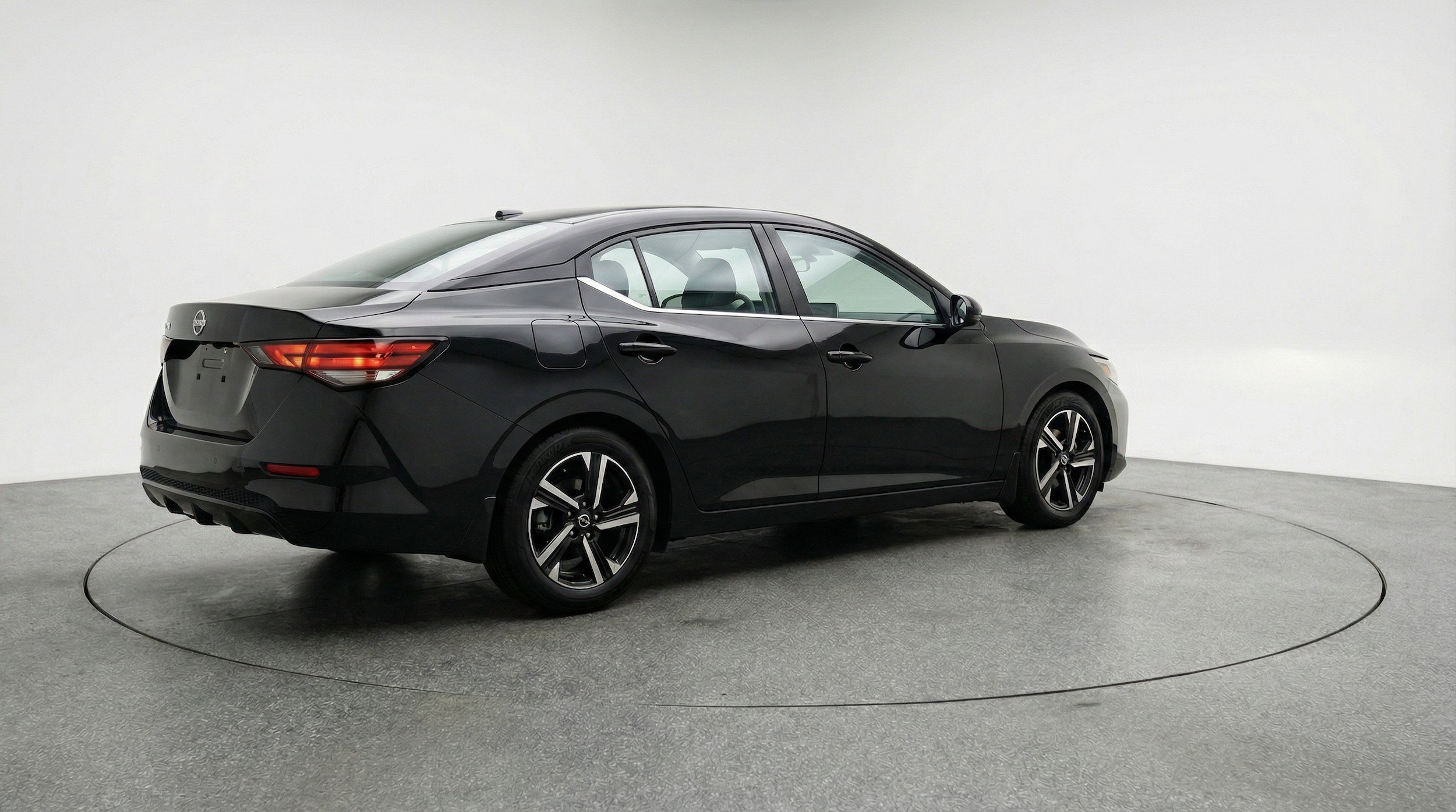 Thumbnail: 2025 Nissan Sentra - 9
