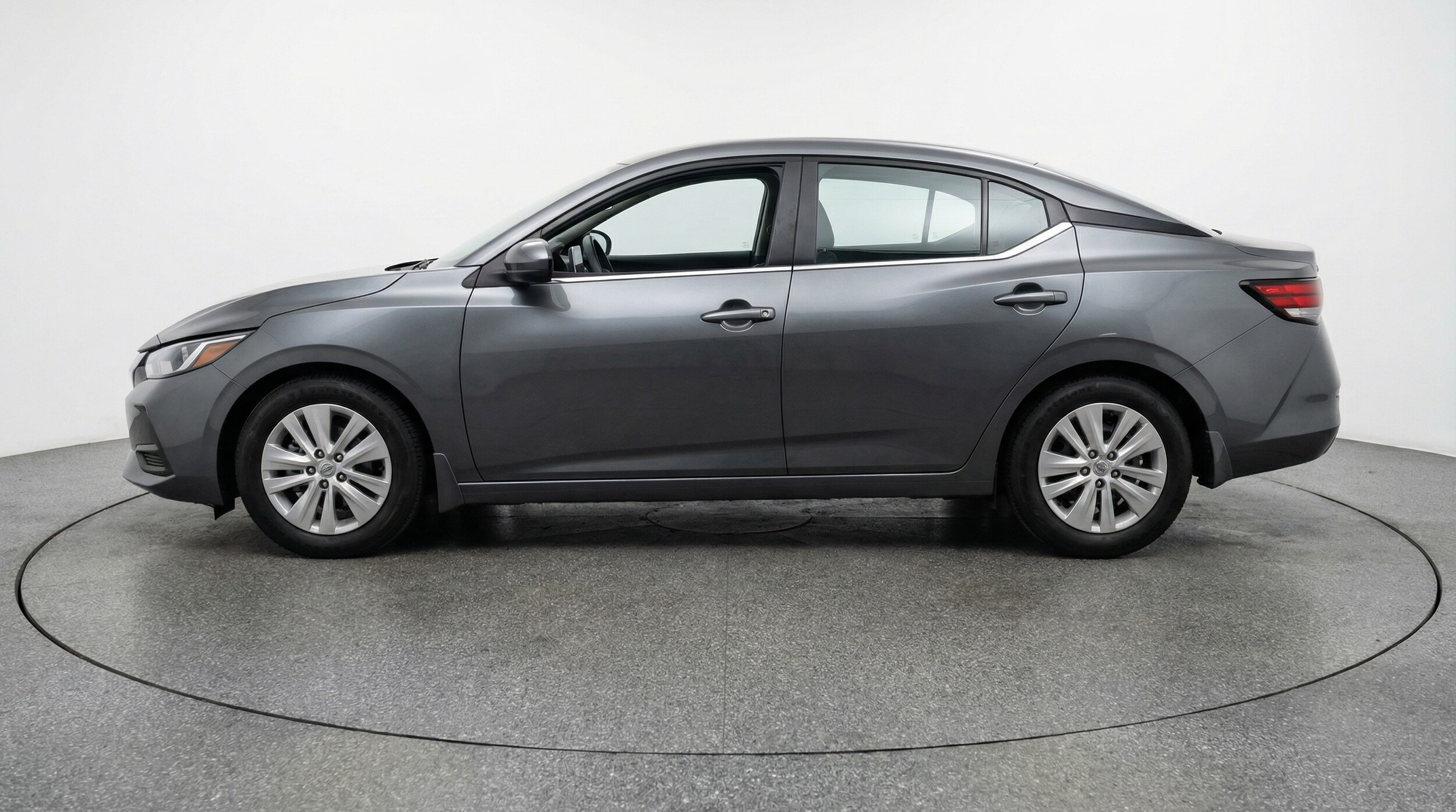 Thumbnail: 2025 Nissan Sentra - 4