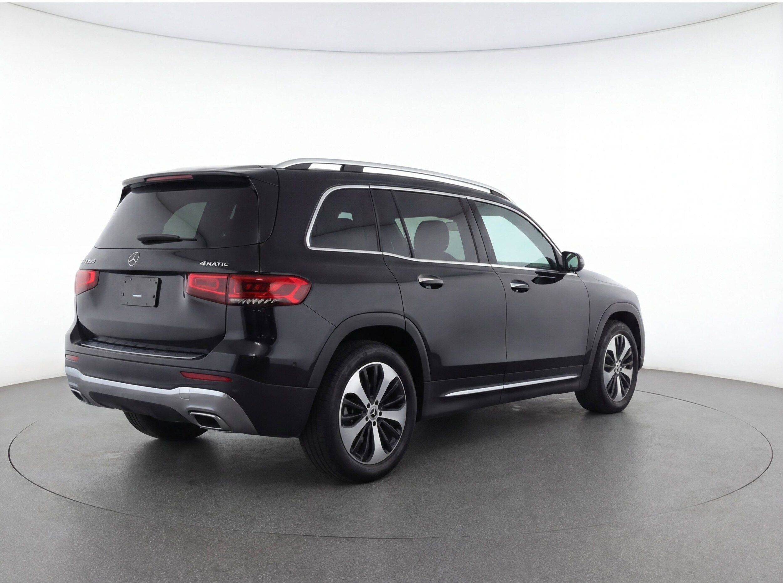 Thumbnail: 2025 Mercedes-Benz GLB - 9