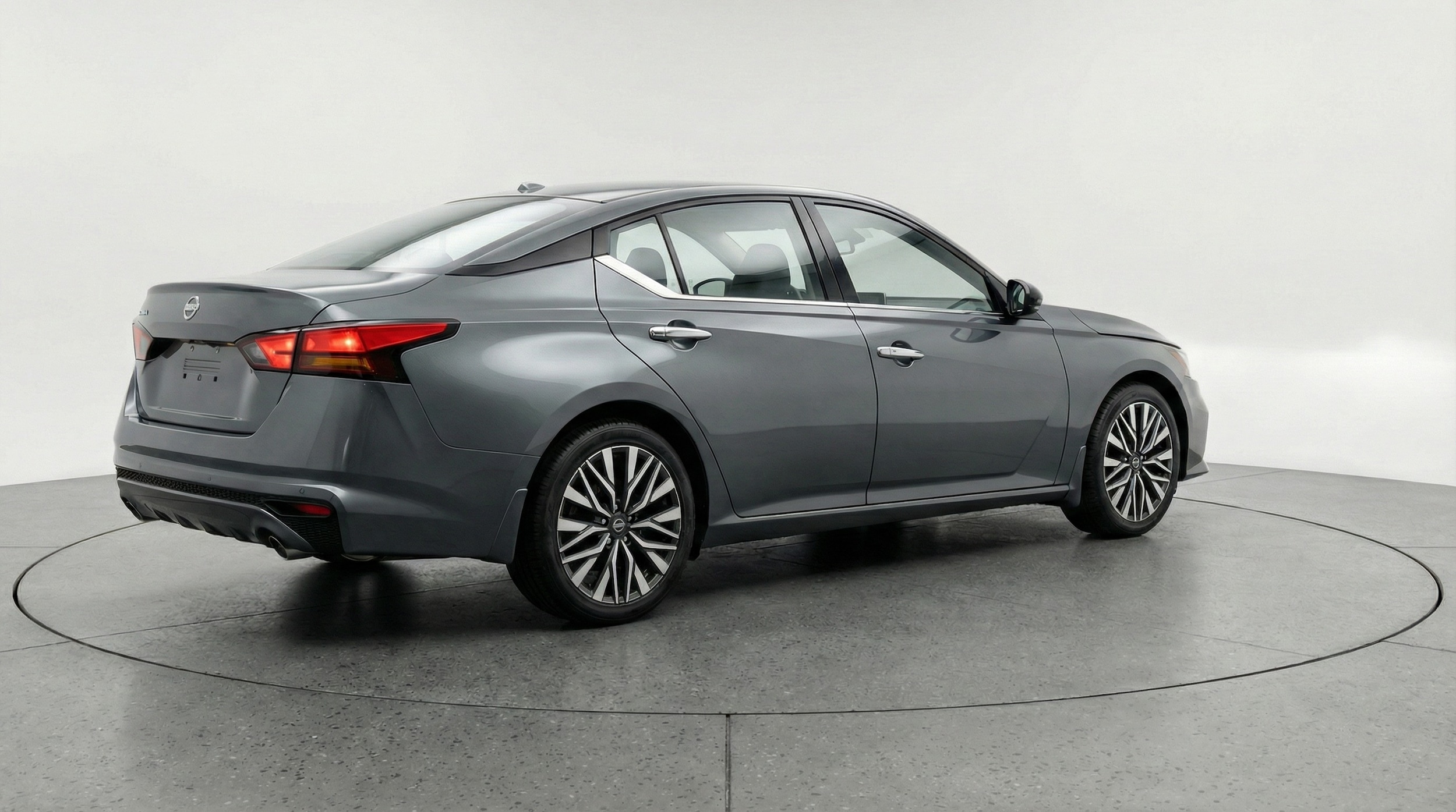 Thumbnail: 2025 Nissan Altima - 7