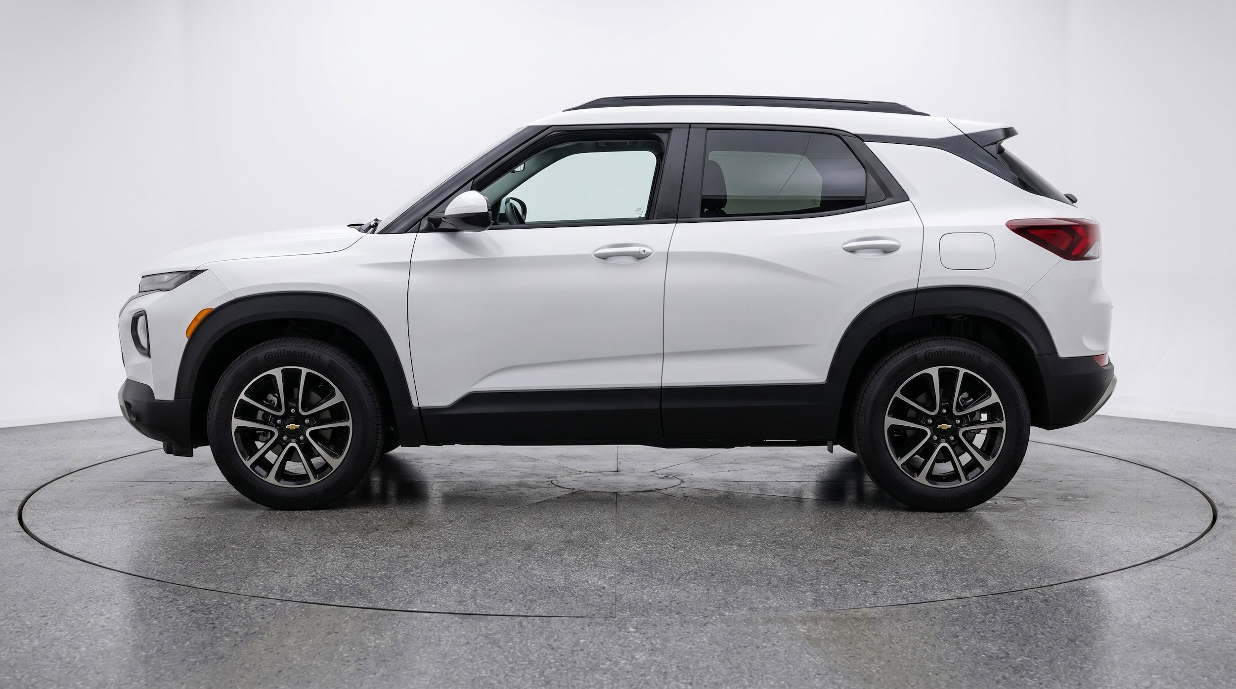 Thumbnail: 2025 Chevrolet TrailBlazer - 5