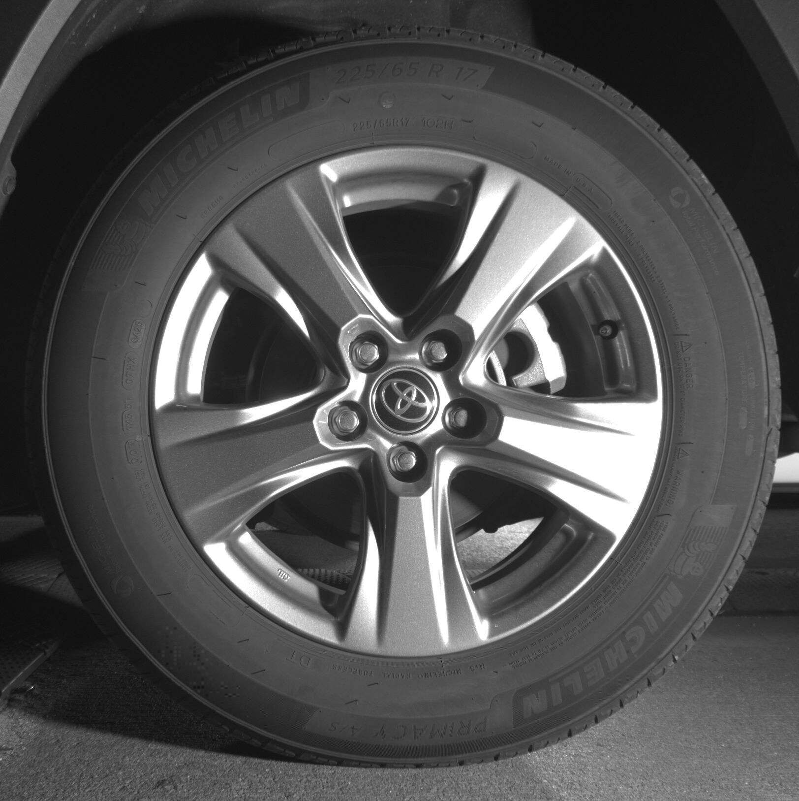 Thumbnail: 2025 Toyota RAV4 - 11