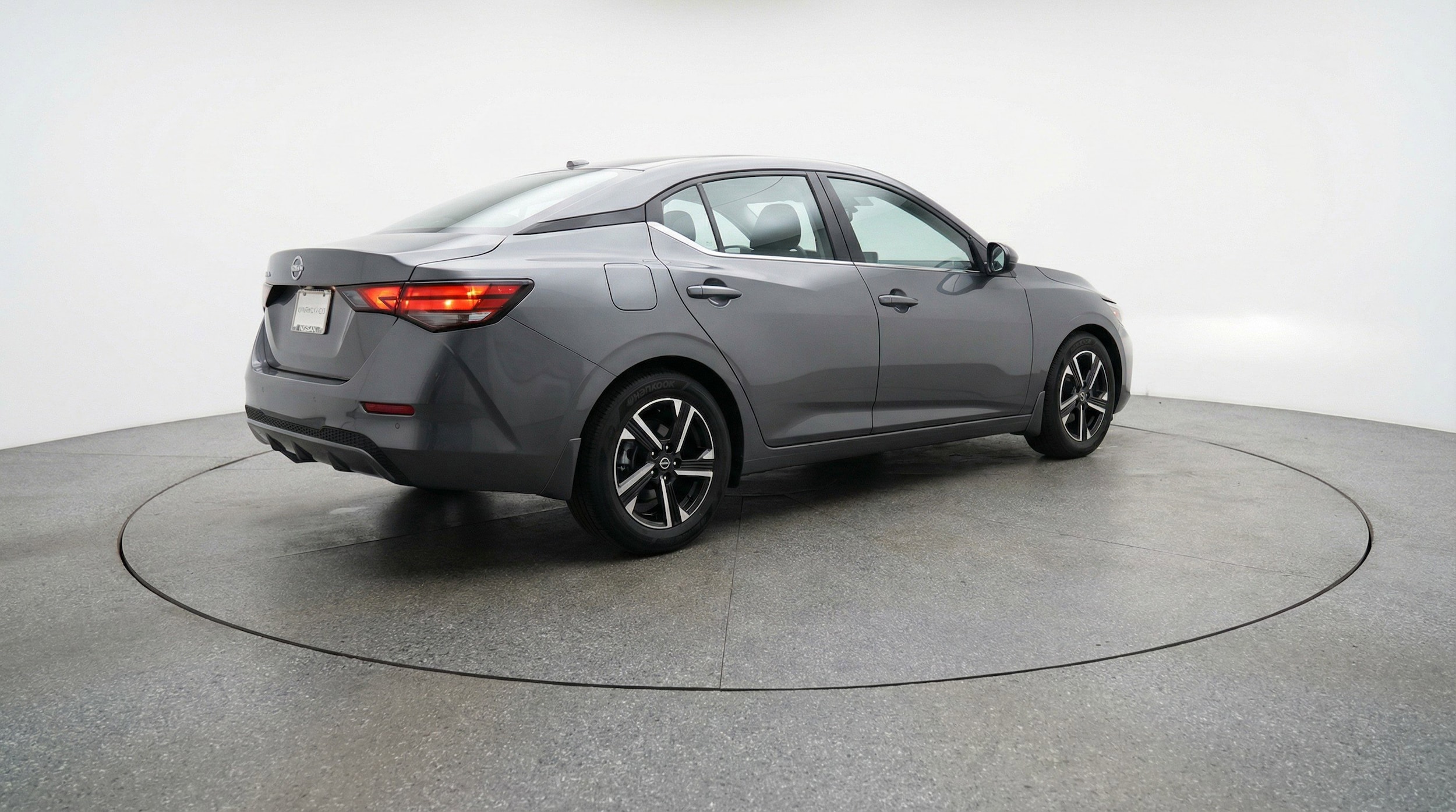 Thumbnail: 2025 Nissan Sentra - 9