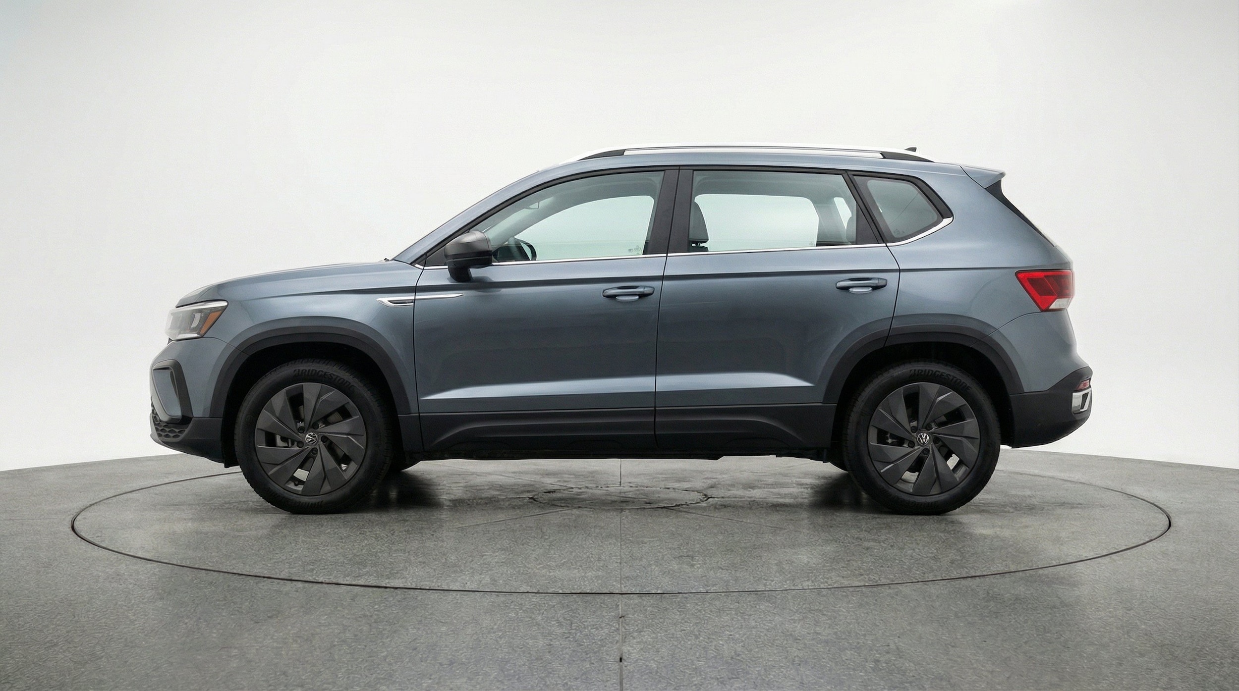 Thumbnail: 2026 Volkswagen Taos - 5