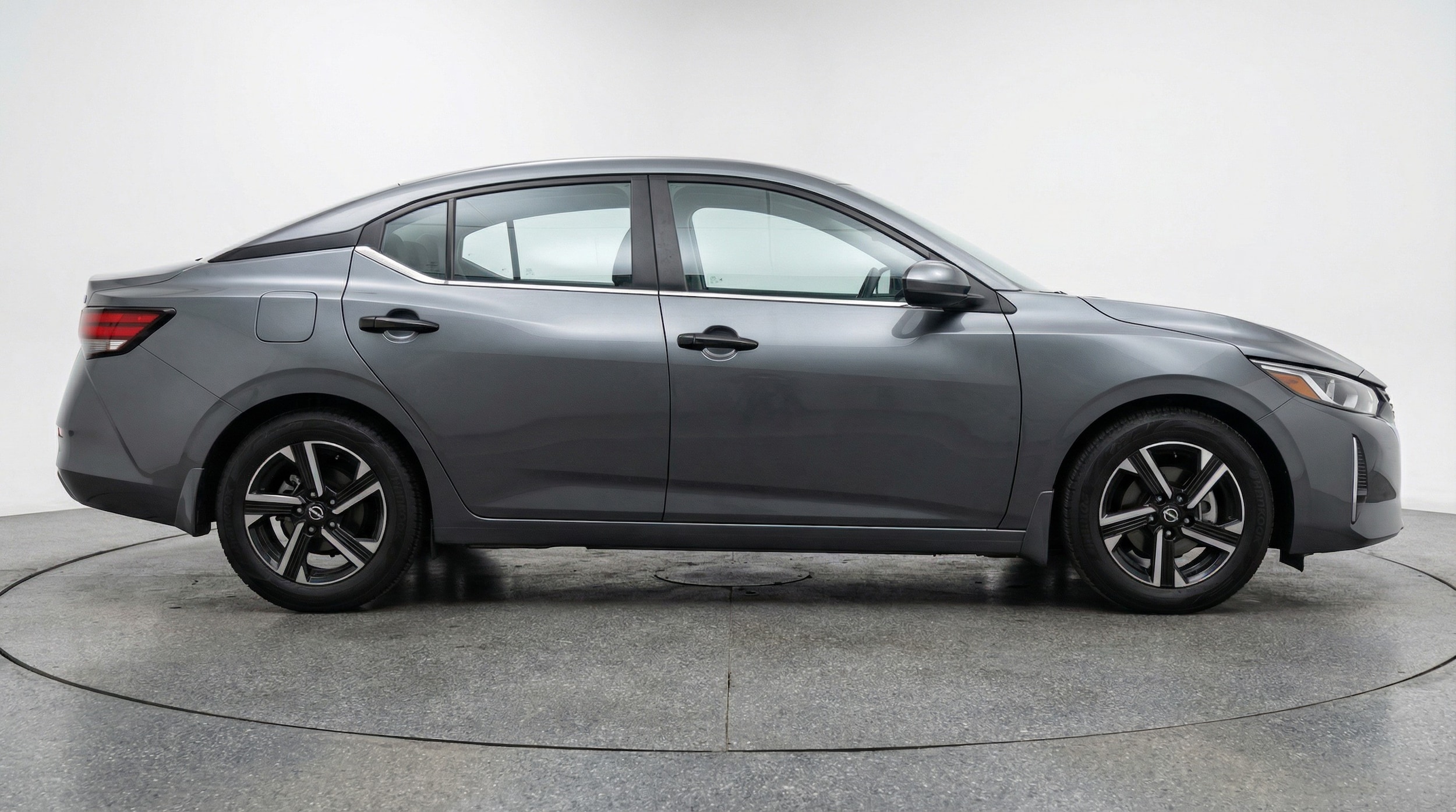 Thumbnail: 2025 Nissan Sentra - 8